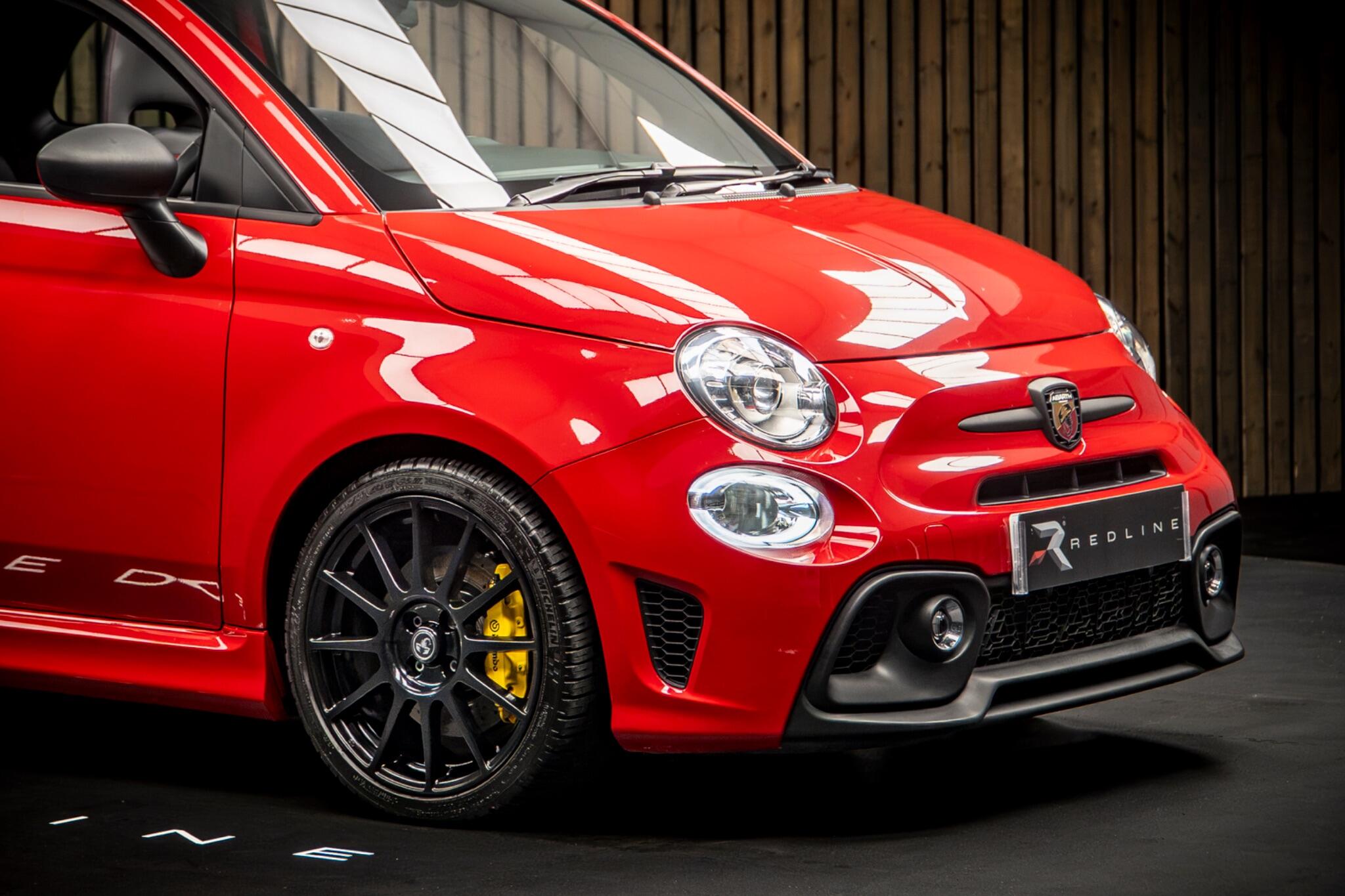 Abarth 695C view 10