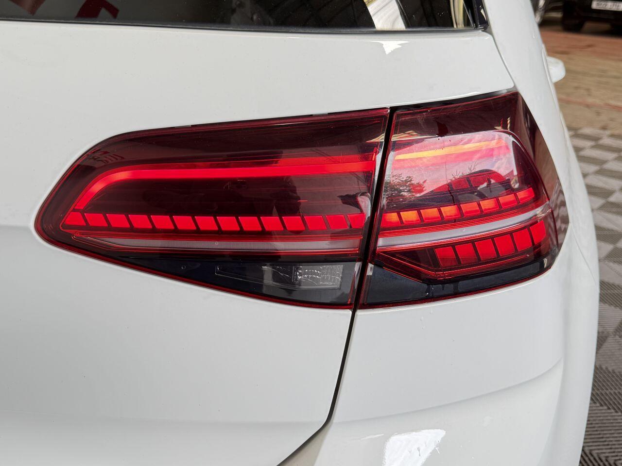 Volkswagen Golf view 25
