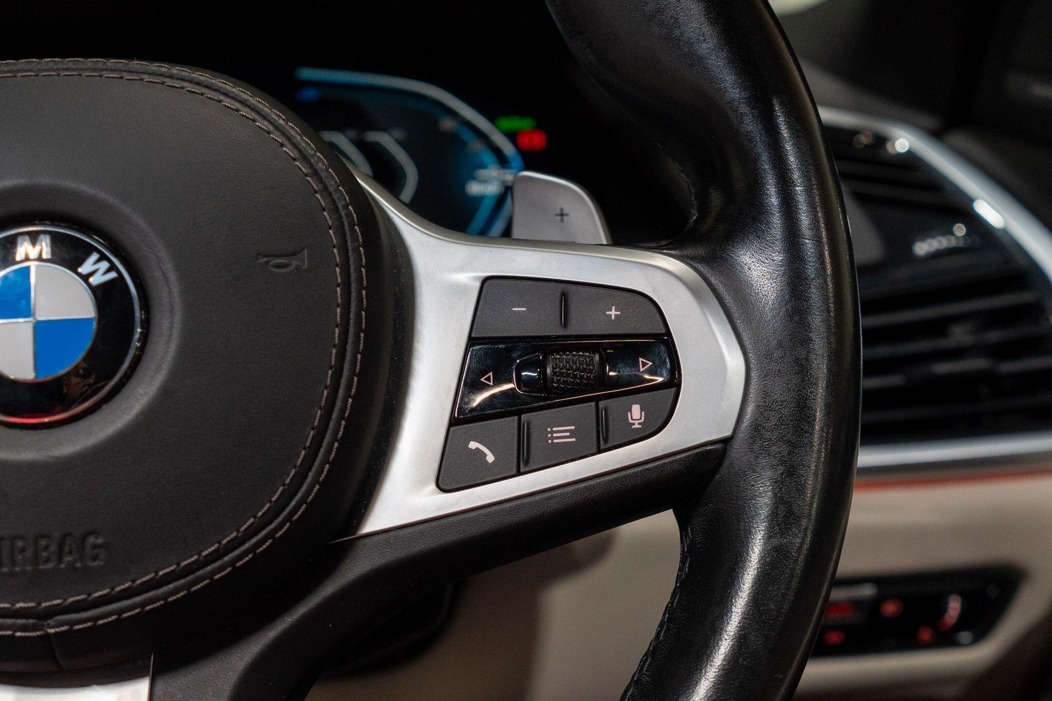 BMW X5 view 34