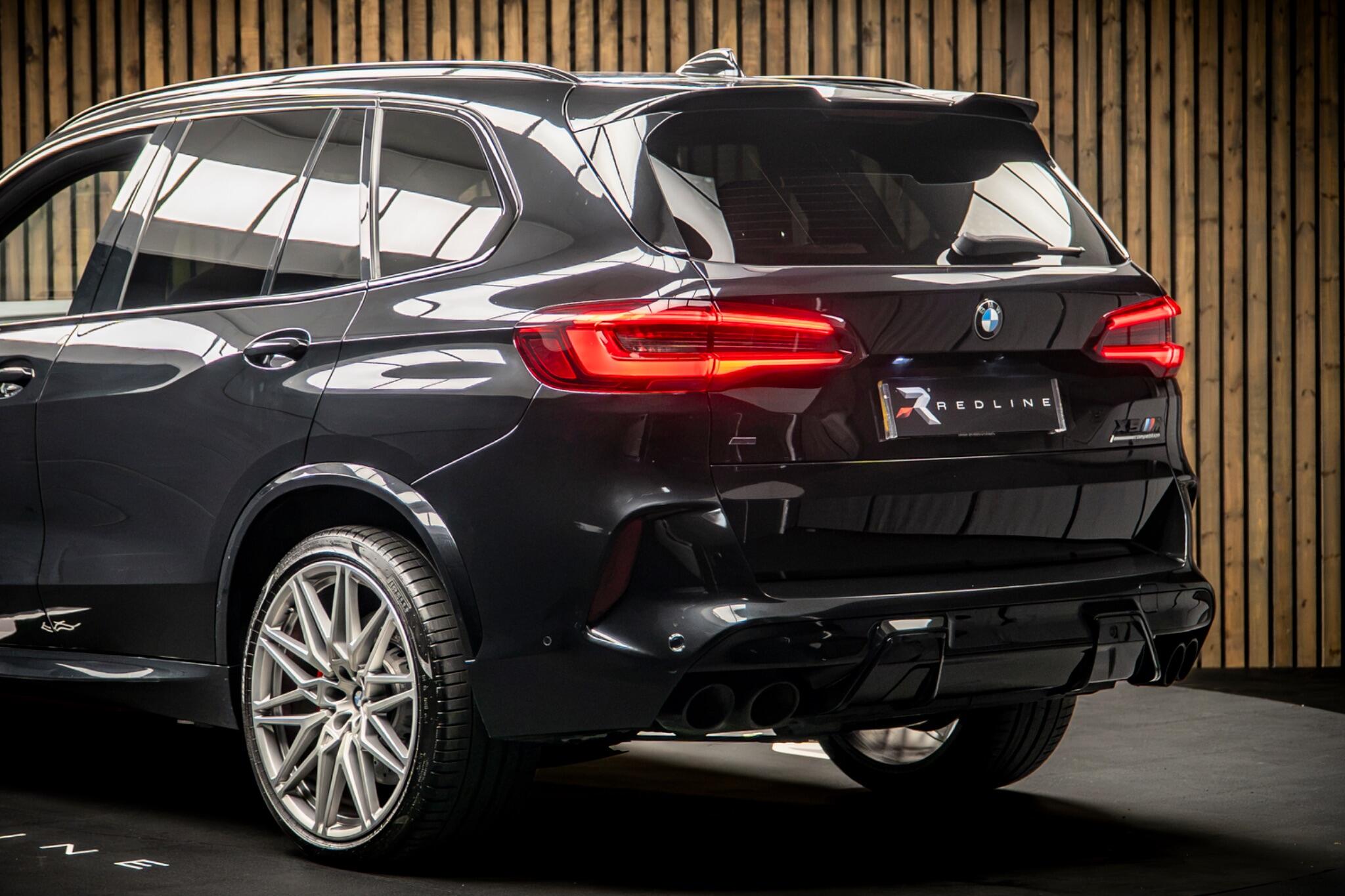 BMW X5 M view 20