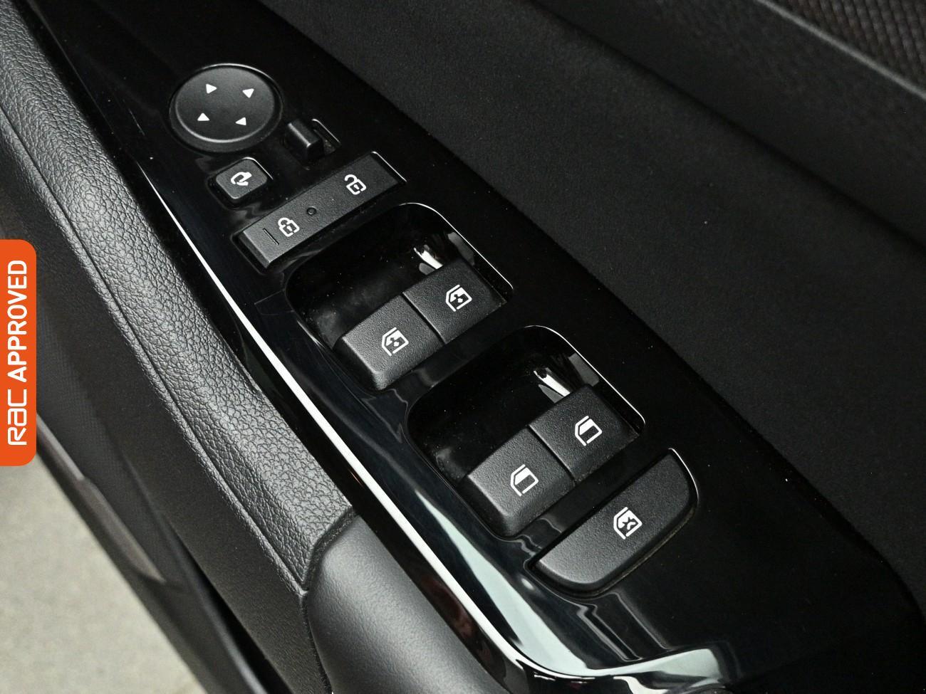 Kia Sportage view 27