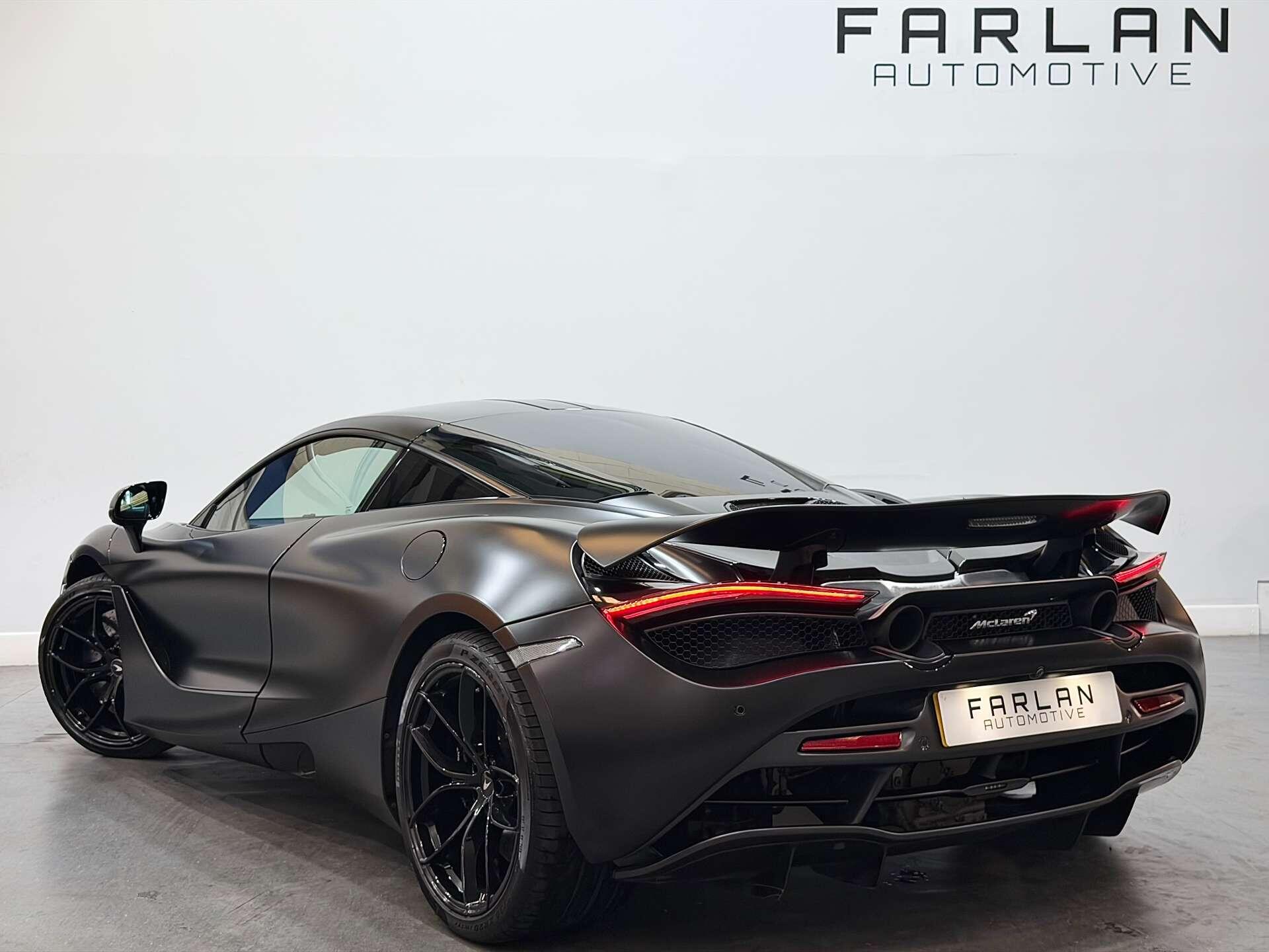 Mclaren 720s view 4