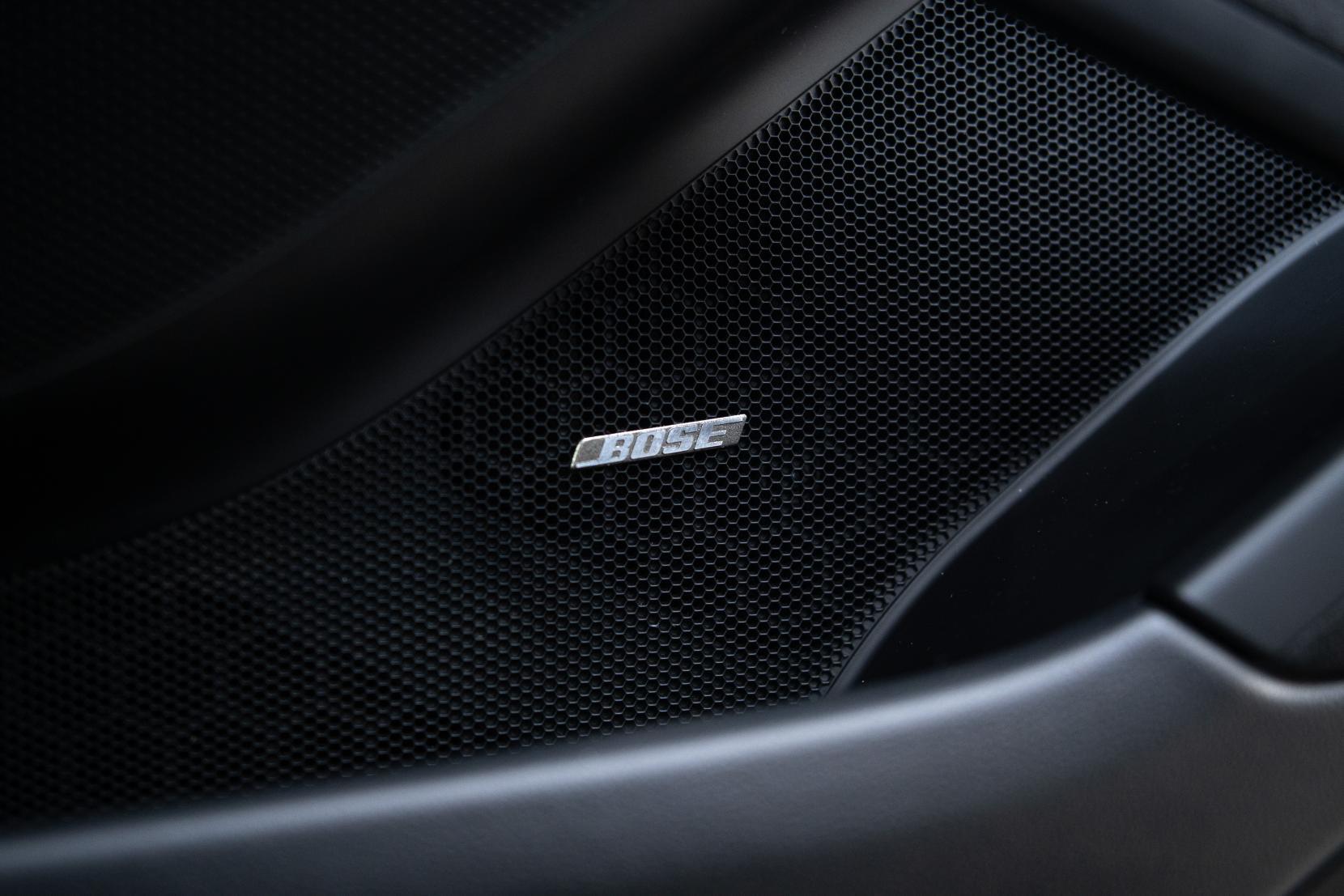 Porsche 911 view 15