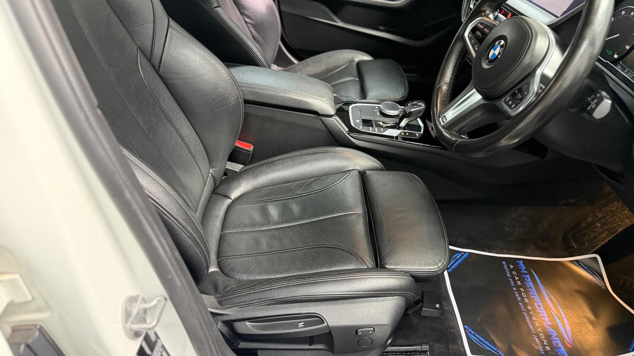 BMW 1 Series view 18