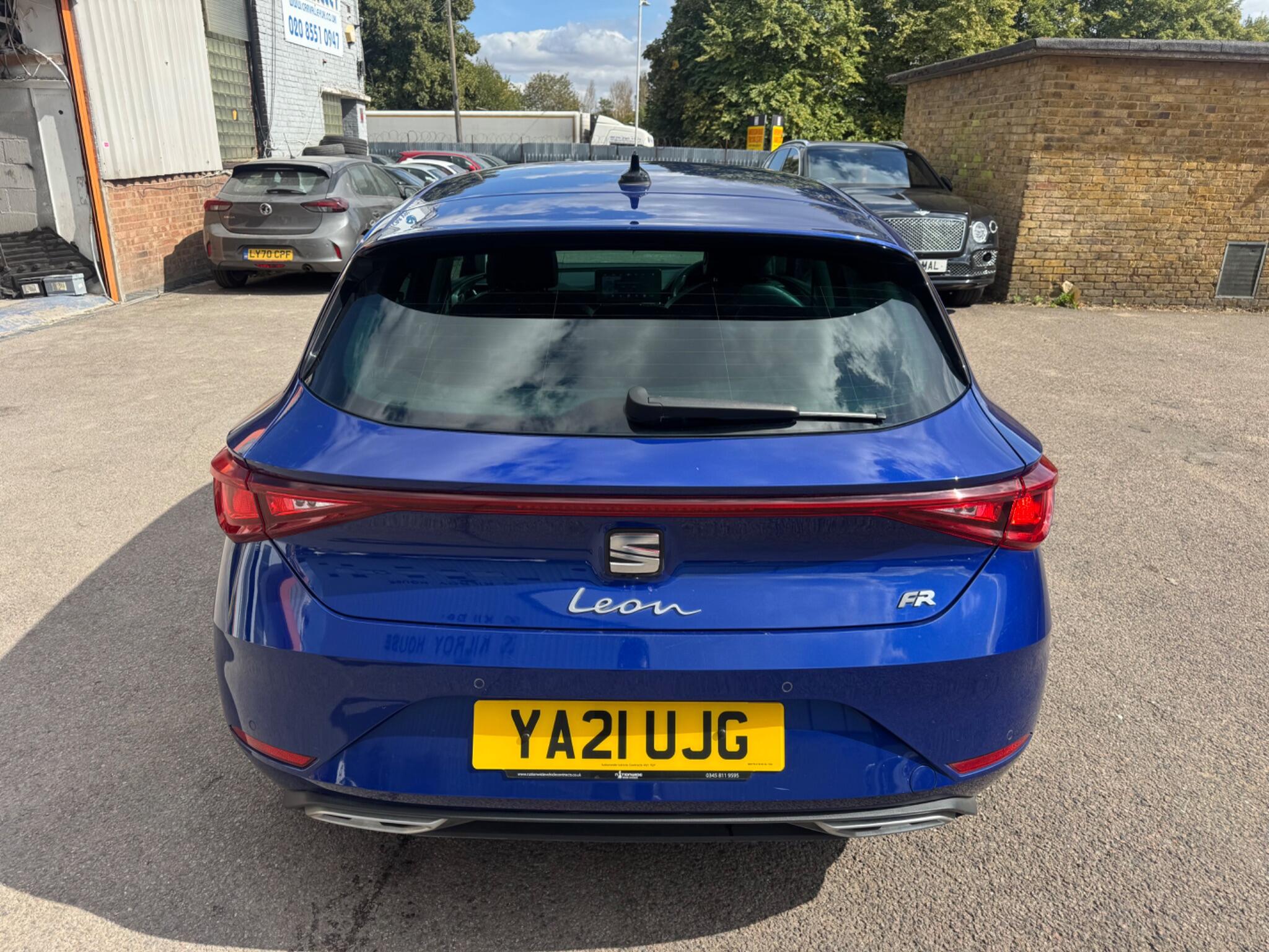 Seat Leon Leon view 6