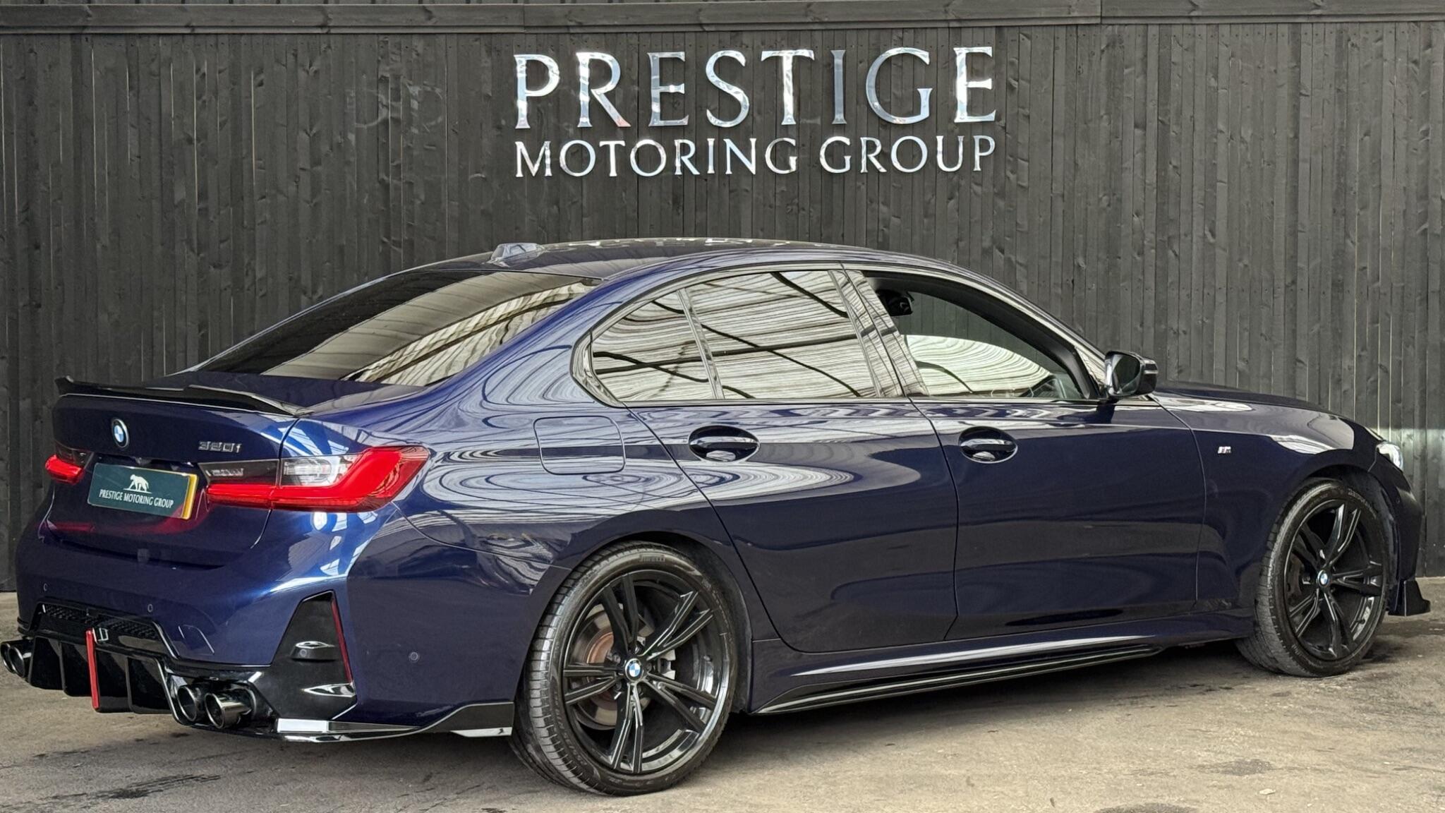 BMW 3 Series view 3