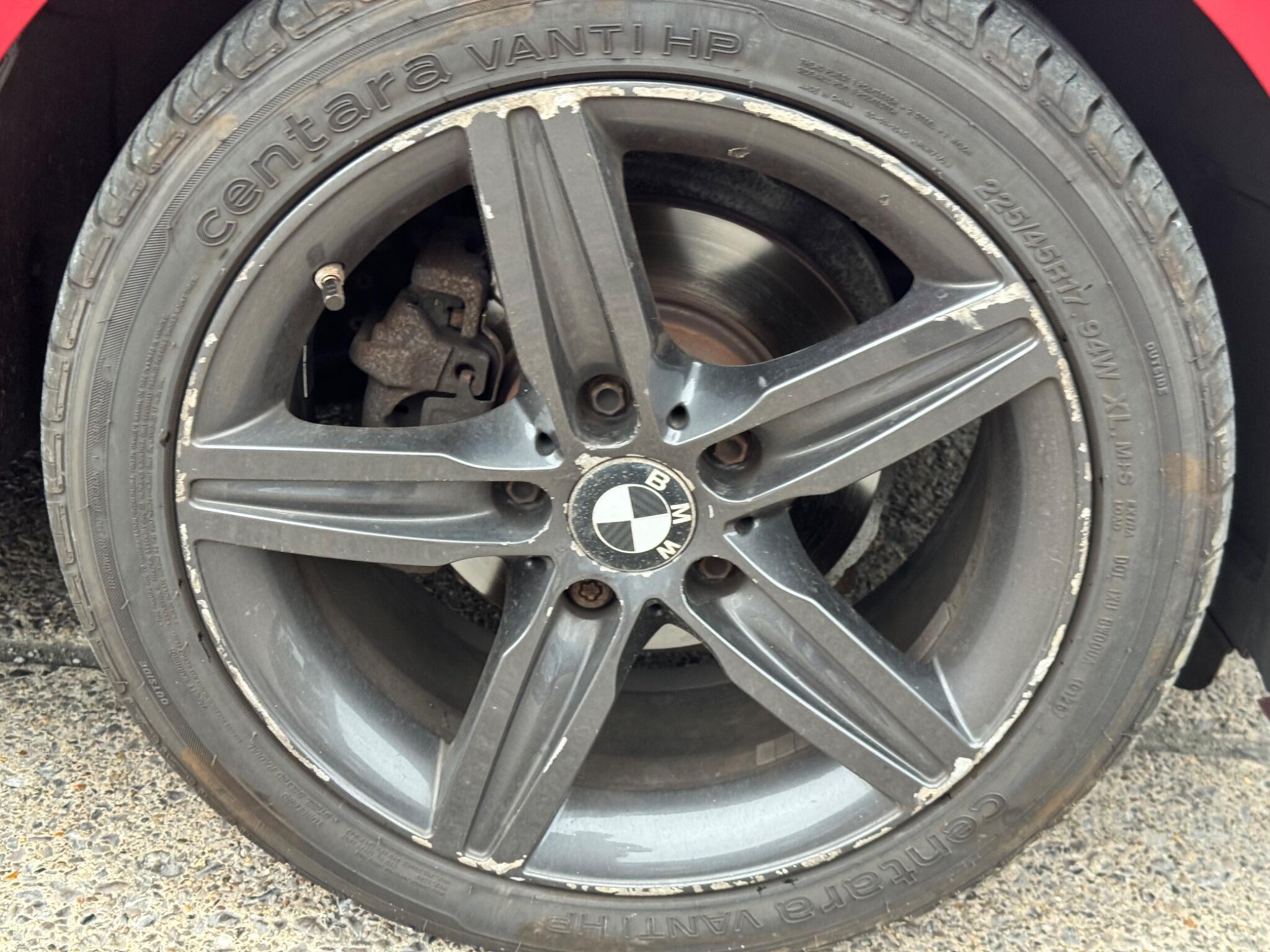 BMW 1 Series view 37