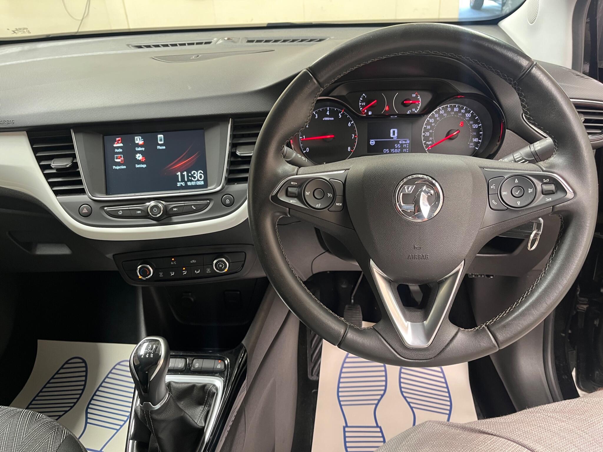 Vauxhall Crossland X view 14