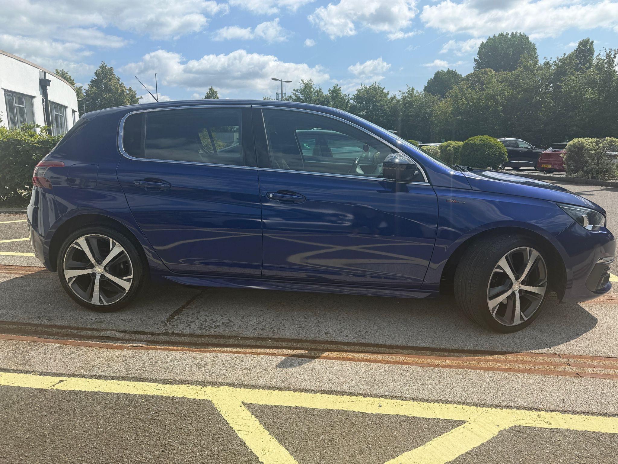 2018 Peugeot 308 1.6 BlueHDi GT Line Euro 6 (s/s) 5dr • 76,000 miles image 22