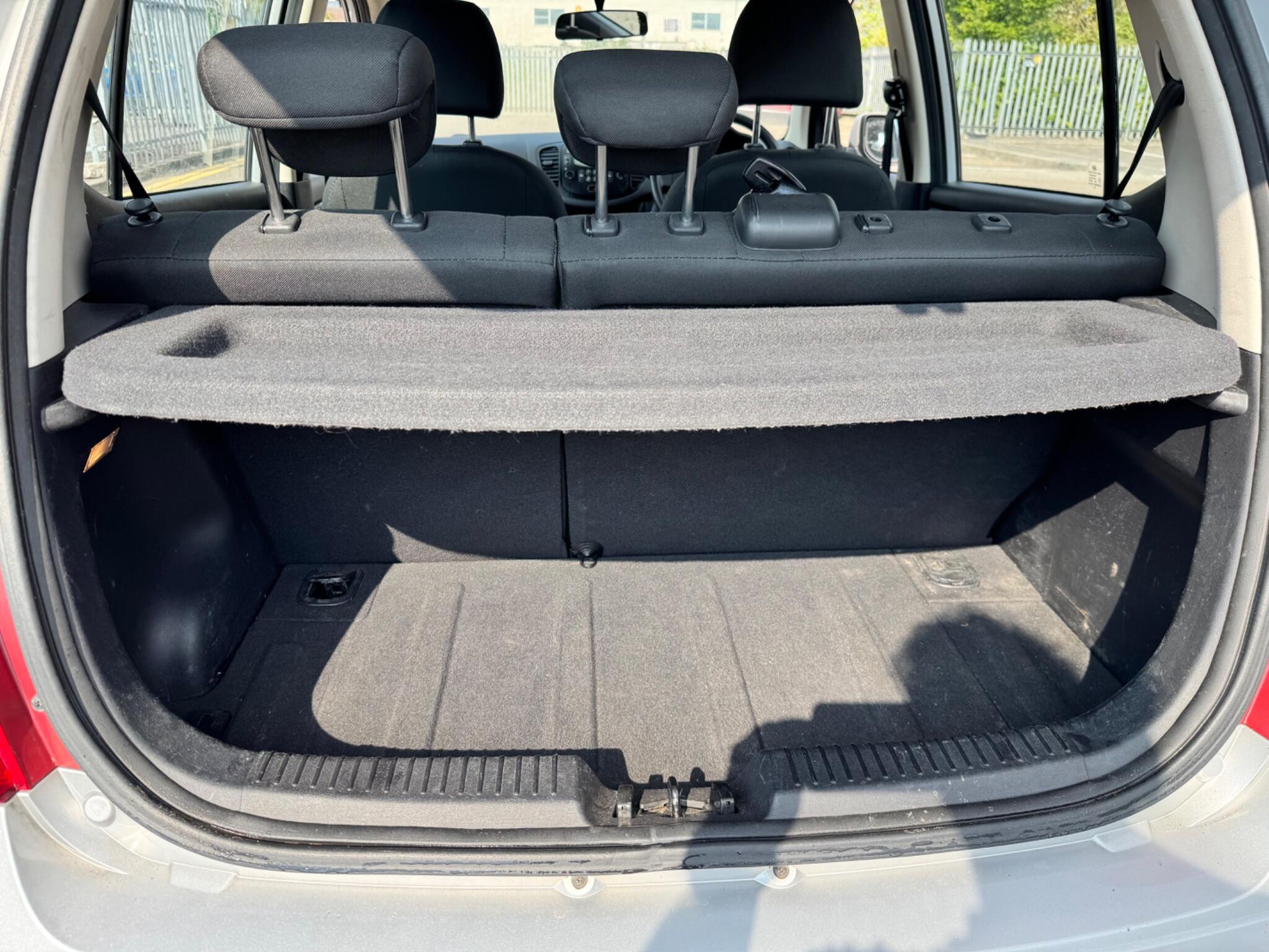 Hyundai I10 view 42