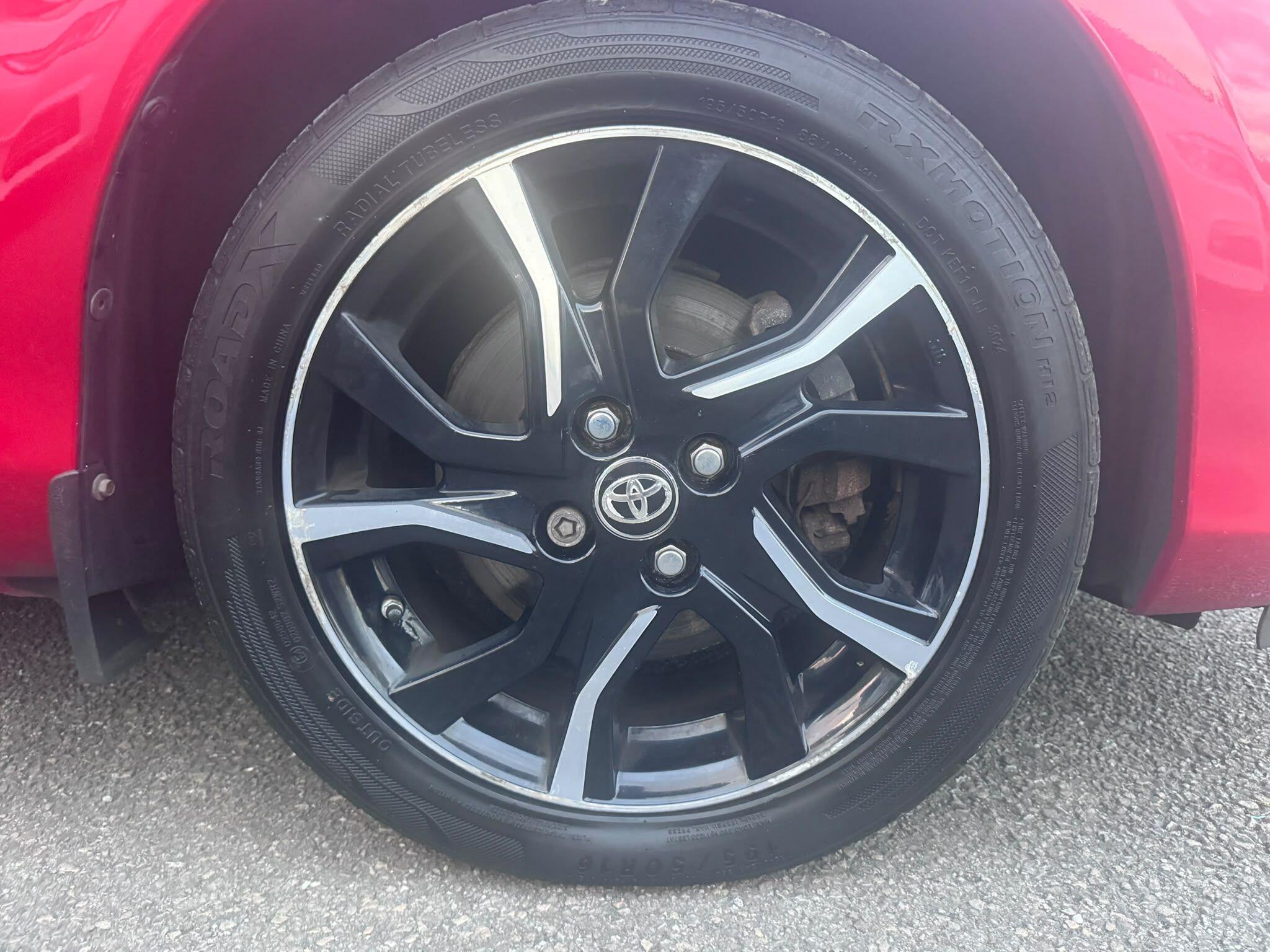 Toyota Yaris view 40