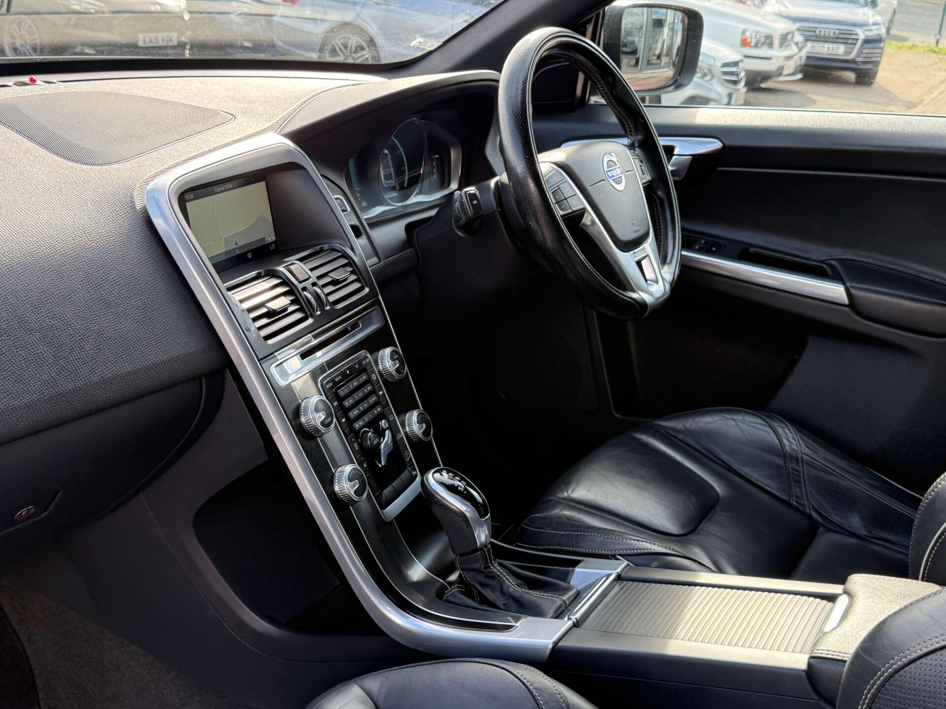 Volvo XC60 view 82