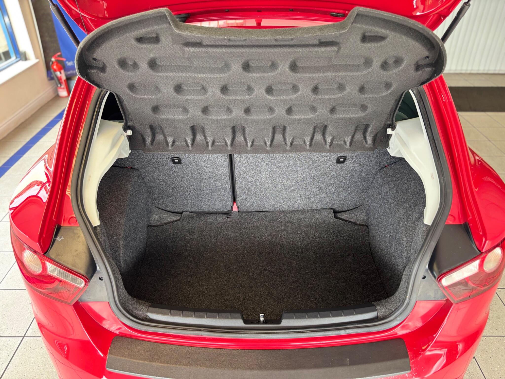 Seat Ibiza view 27