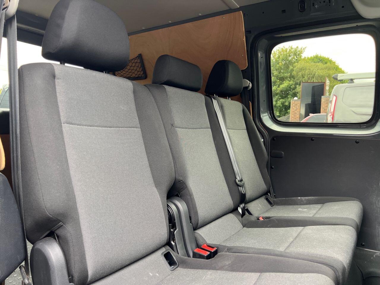 Volkswagen Caddy Maxi view 21