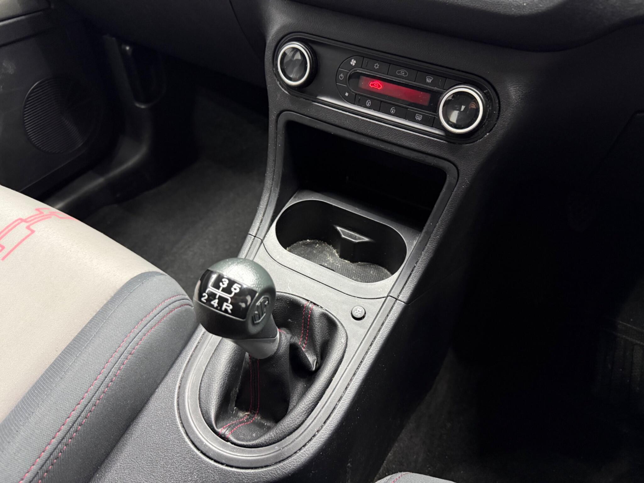MG MG3 view 13