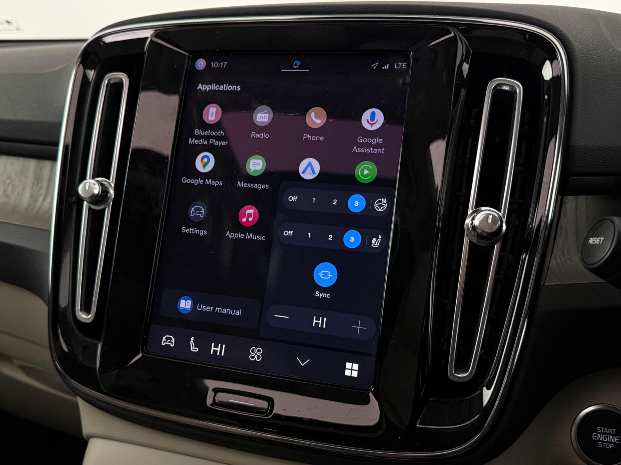 Volvo XC40 view 31