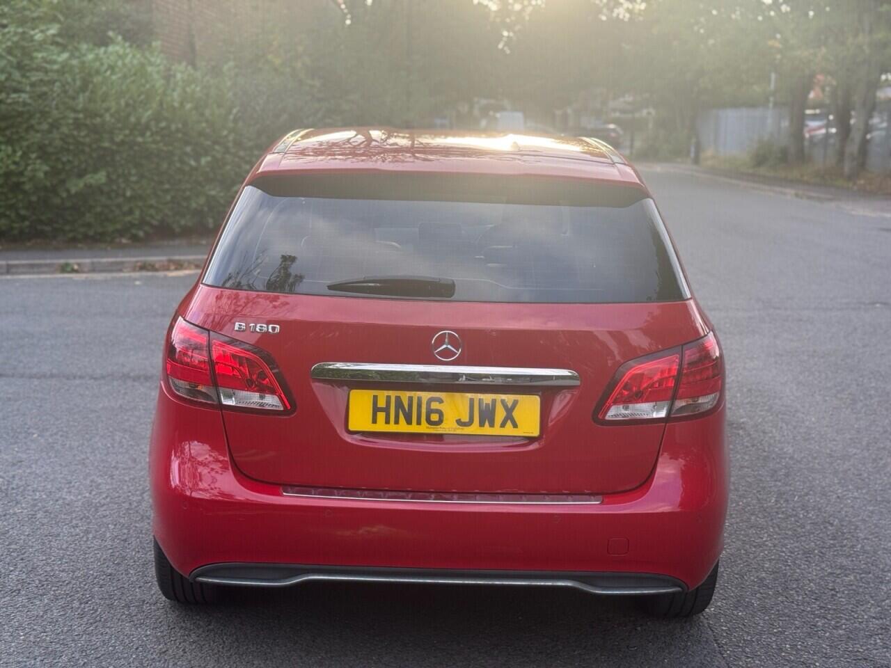 Mercedes-Benz B-Class view 6