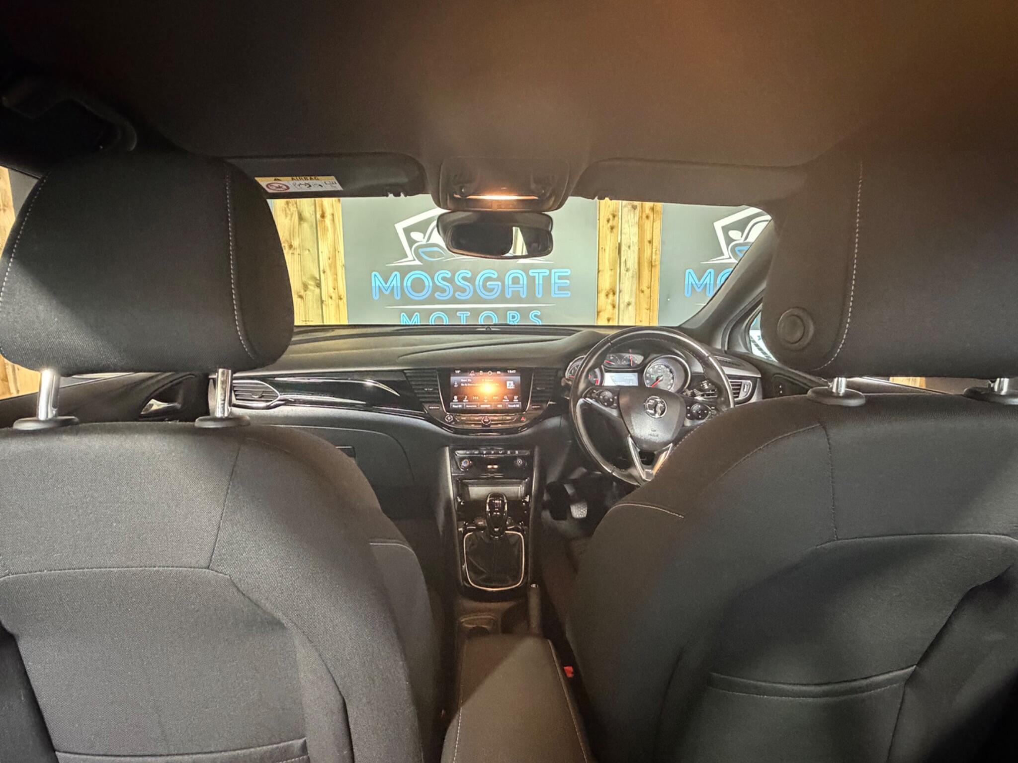 Vauxhall Astra view 17
