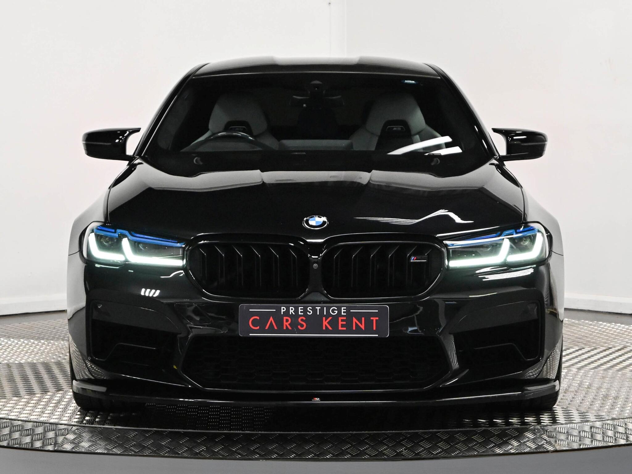 BMW M5 view 49