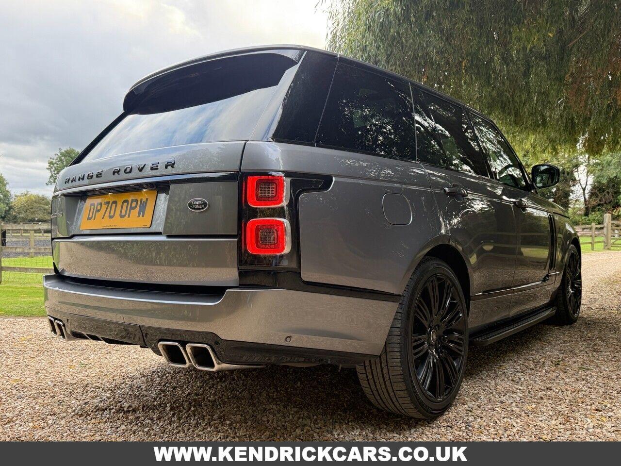 Land Rover Range Rover view 4
