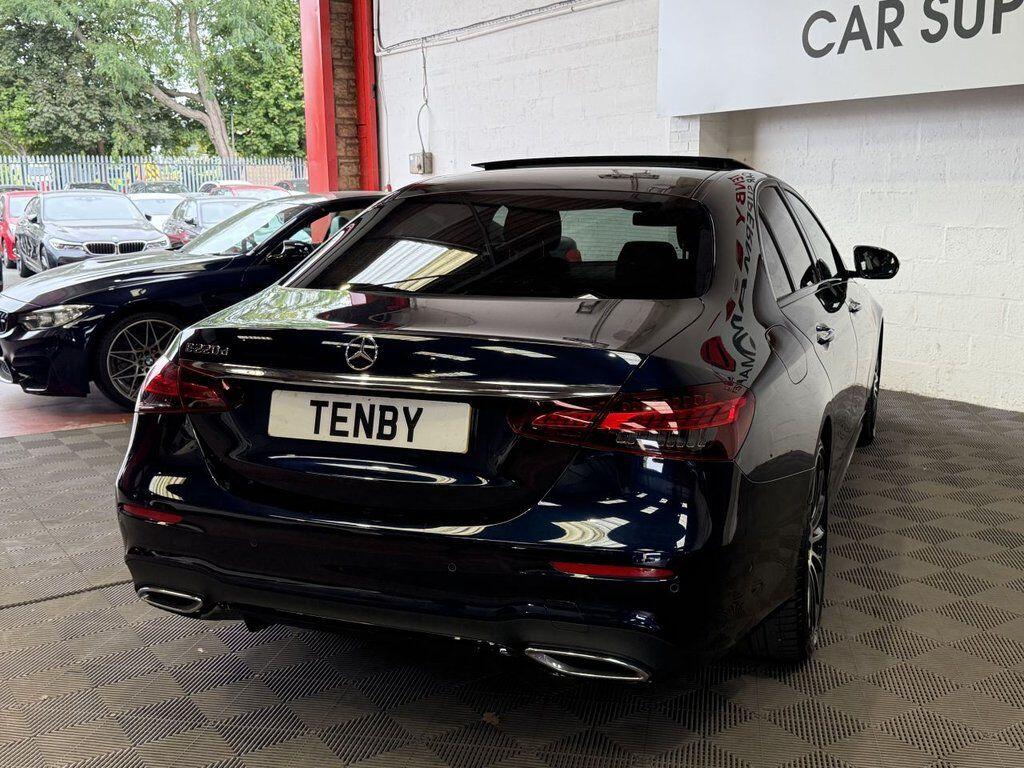 Mercedes-Benz E Class view 7