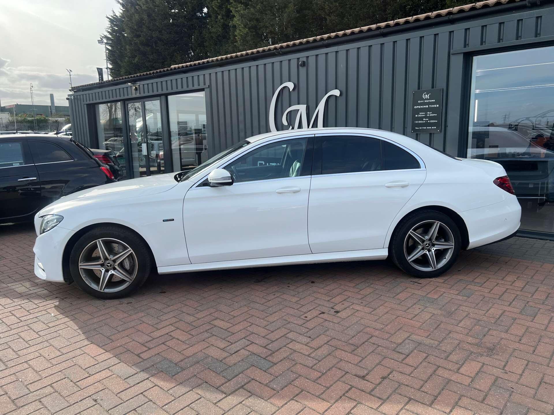 Mercedes-Benz E-Class view 15