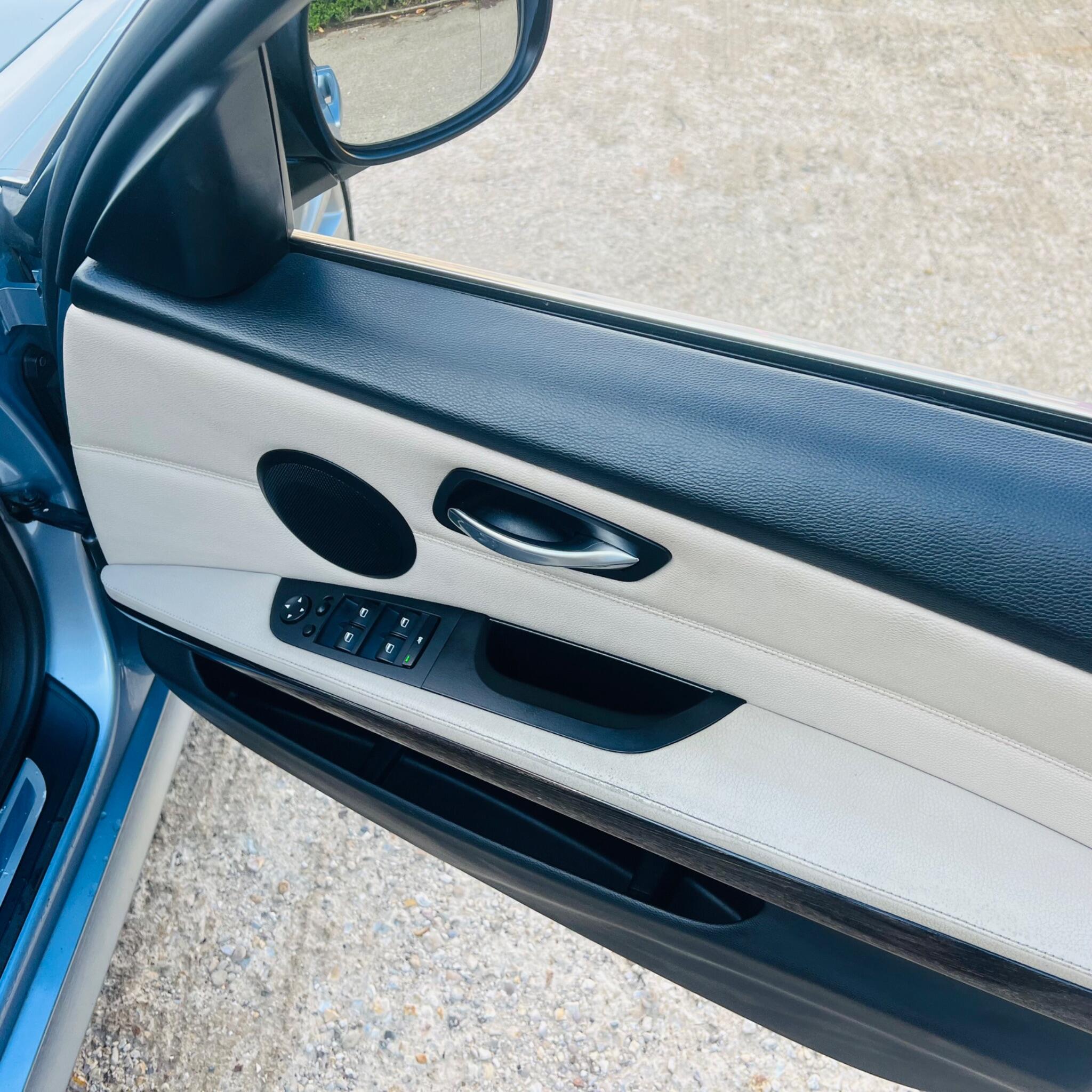 BMW 3 Series view 15