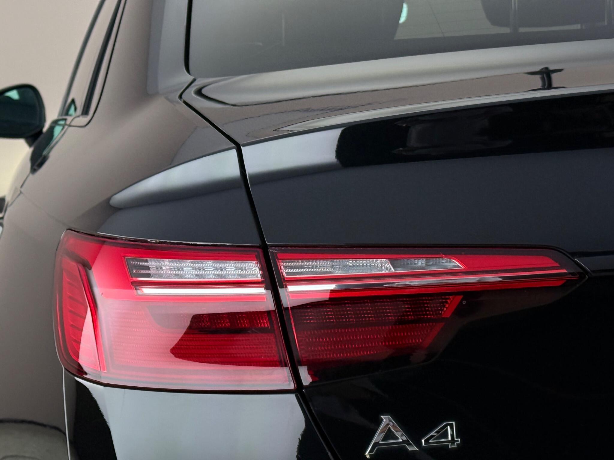 Audi A4 view 10