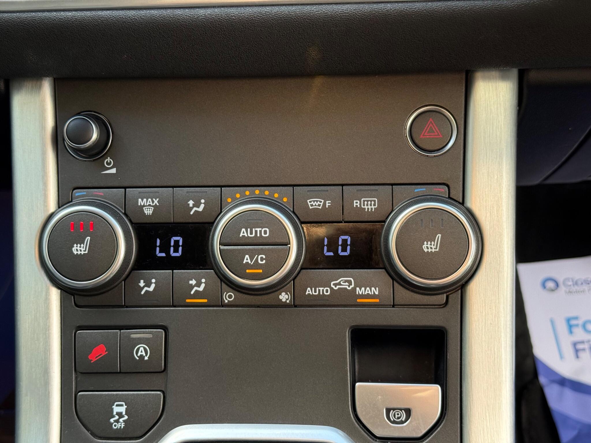 Land Rover Range Rover Evoque view 33