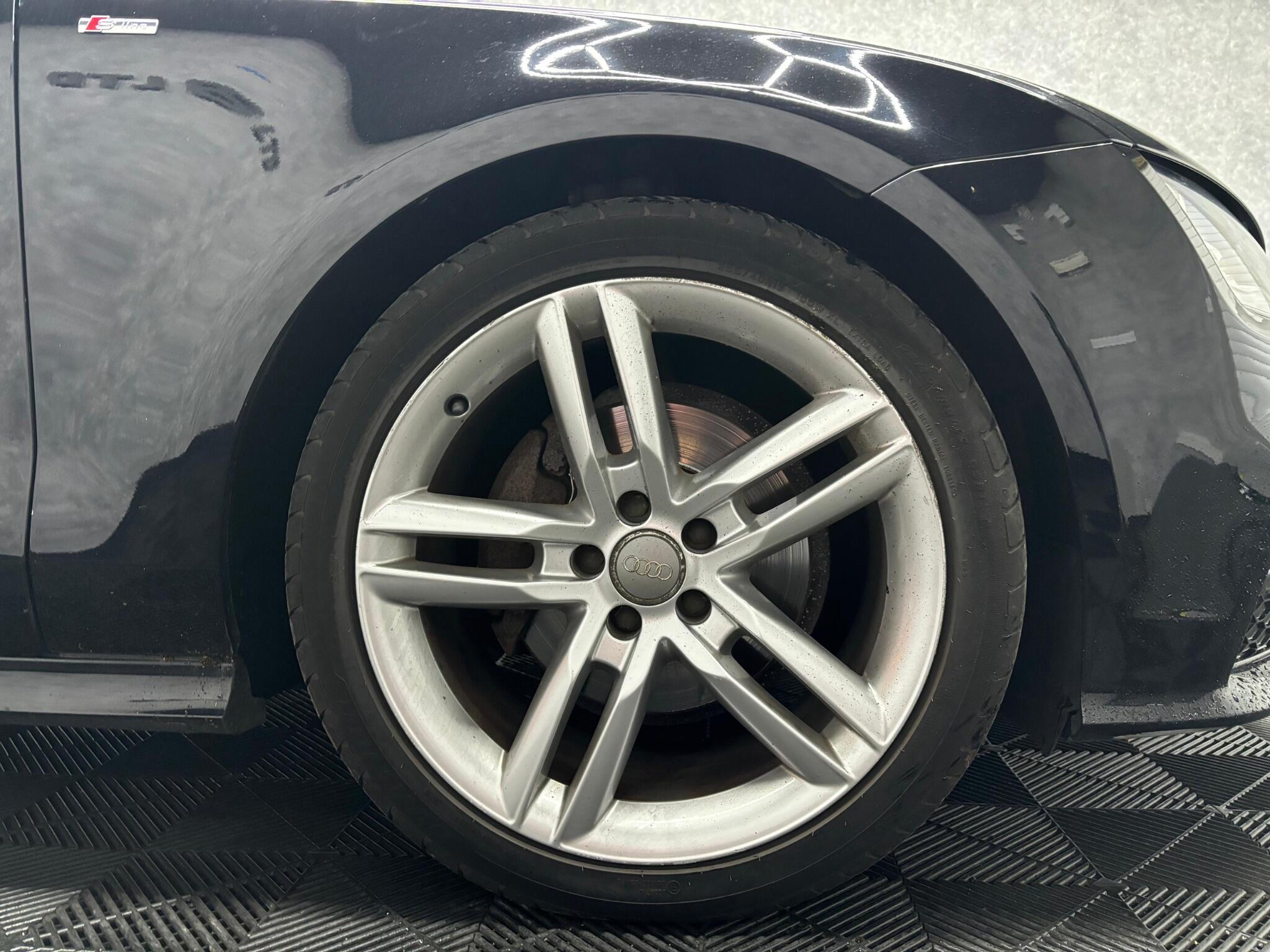 Audi A7 view 35