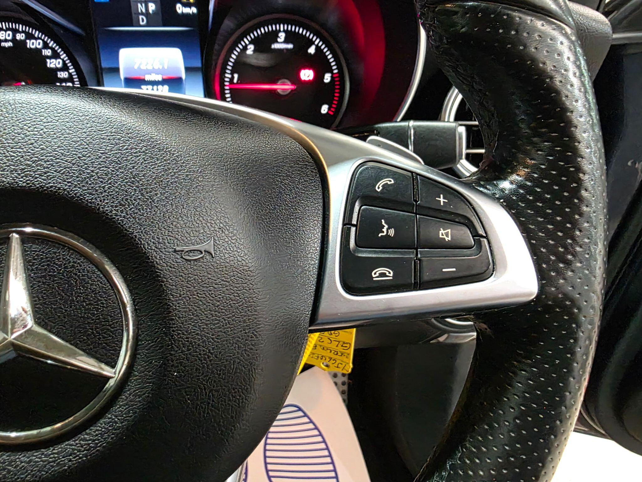 Mercedes-Benz GLC view 18