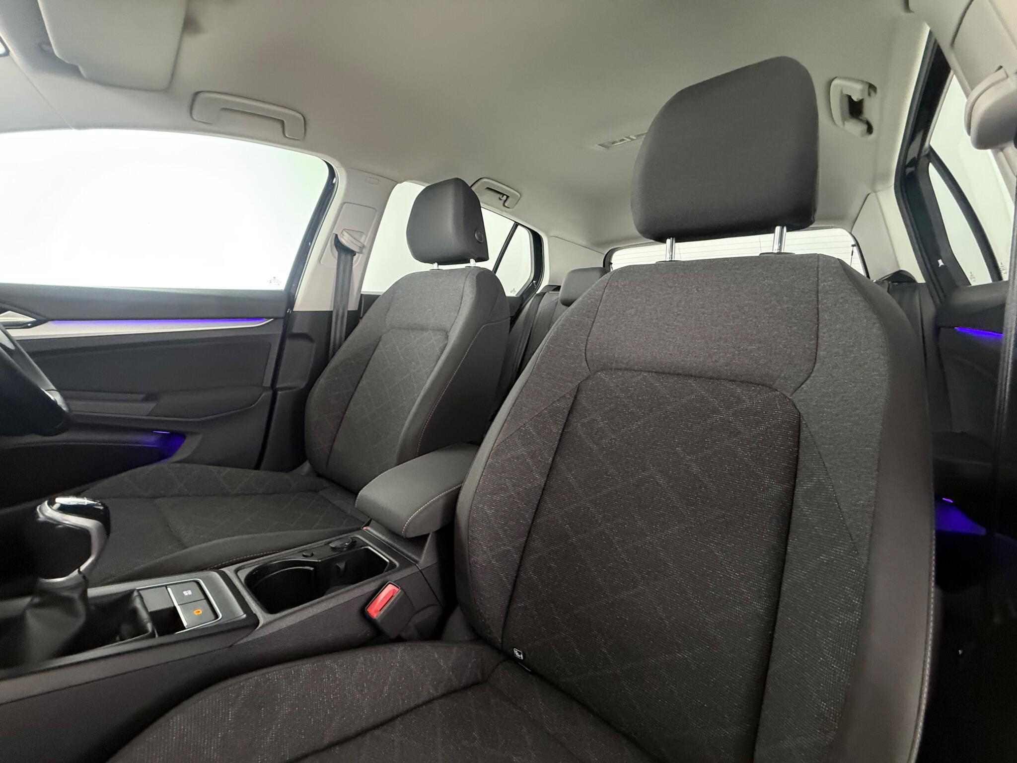 Volkswagen Golf view 31