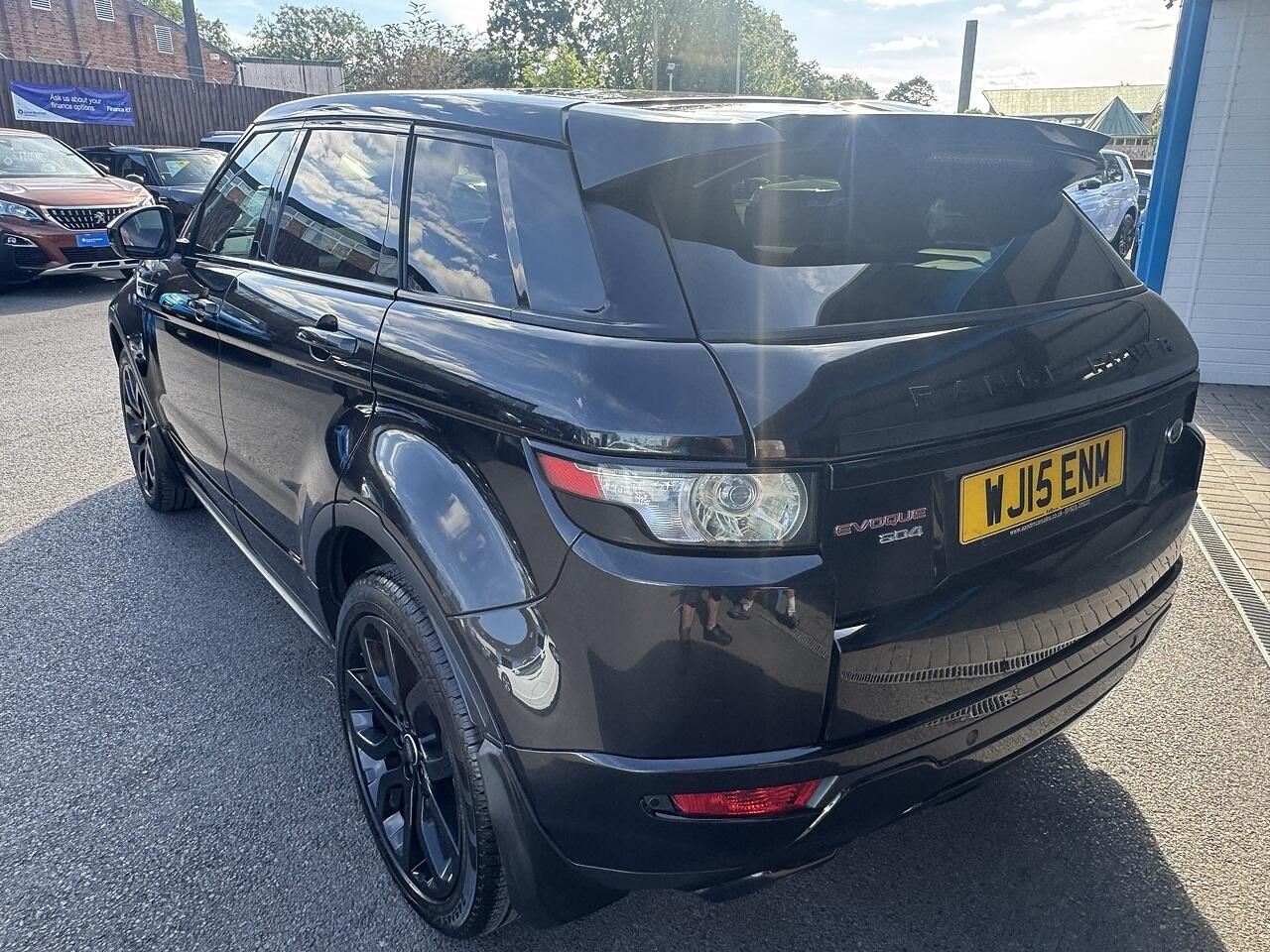 Land Rover Range Rover Evoque view 7