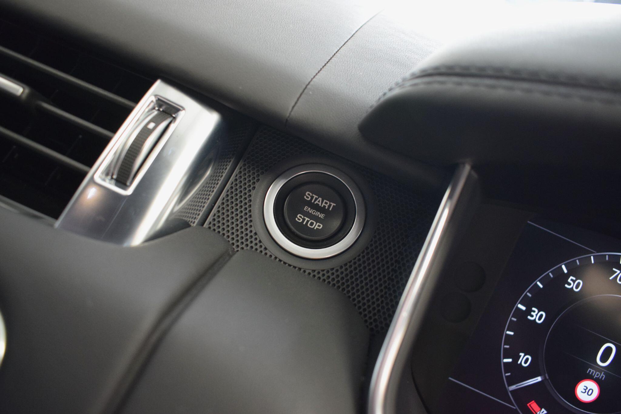 Land Rover Range Rover Sport view 18