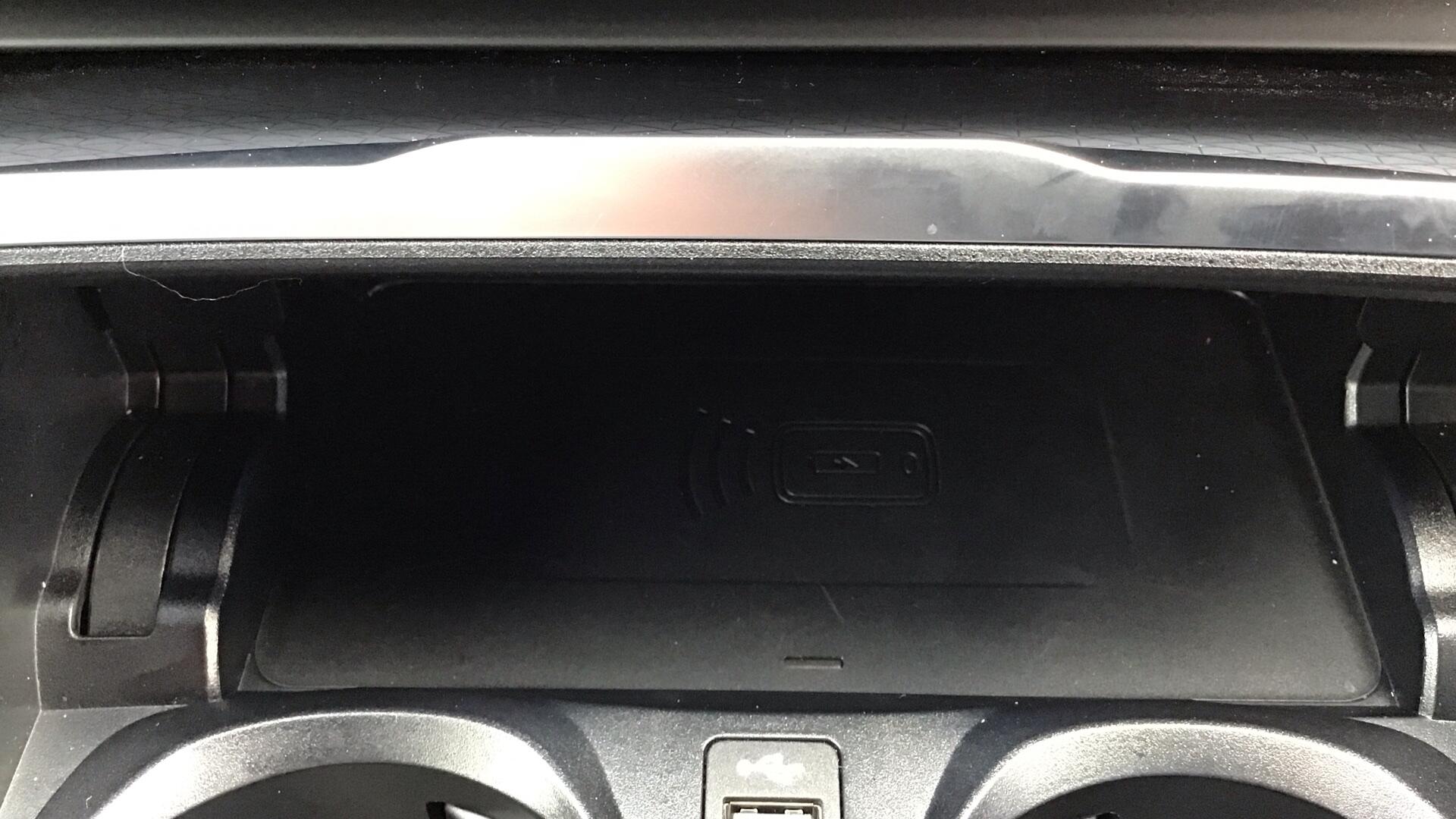 BMW i4 view 22