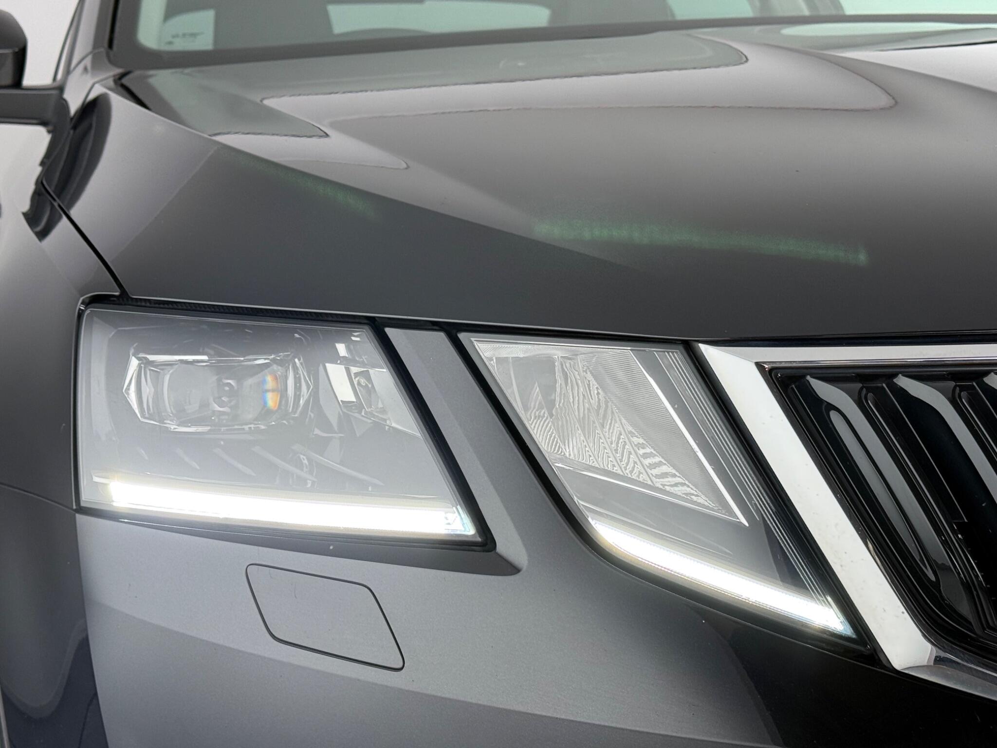 Skoda Octavia view 4