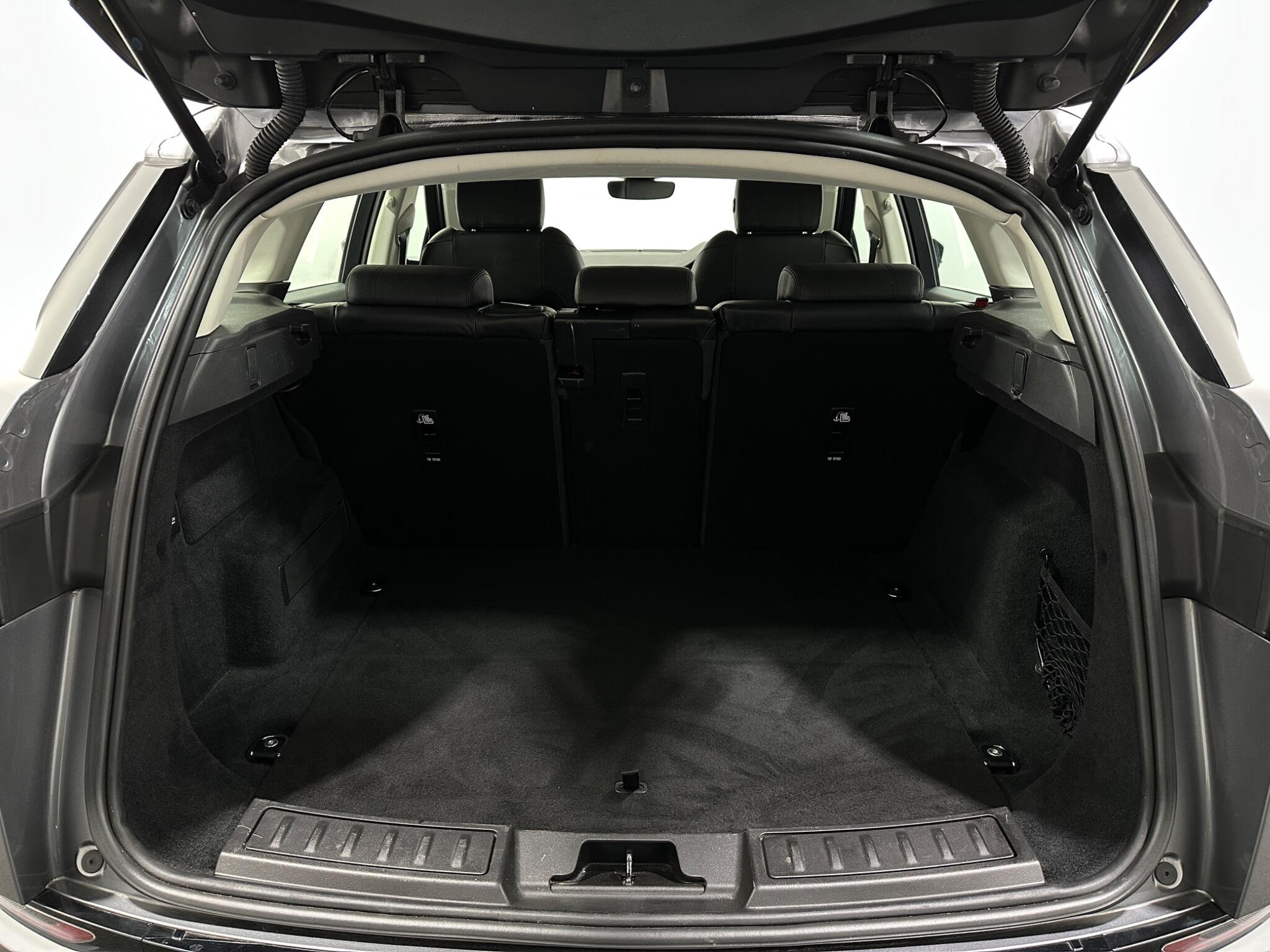 Land Rover Range Rover Evoque view 46