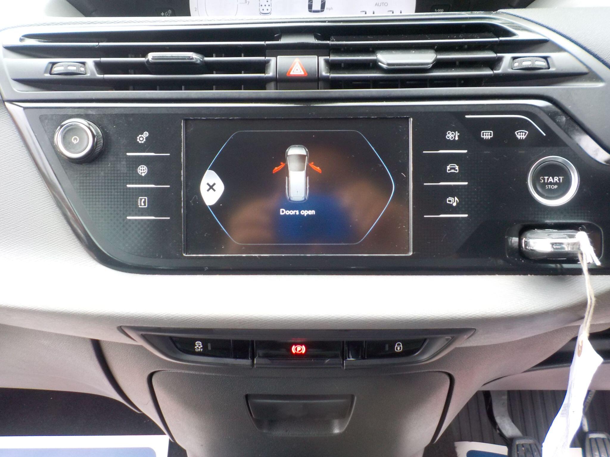 Citroen Grand C4 Picasso 1.6 e-HDi VTR+ Euro 5 (s/s) 5dr