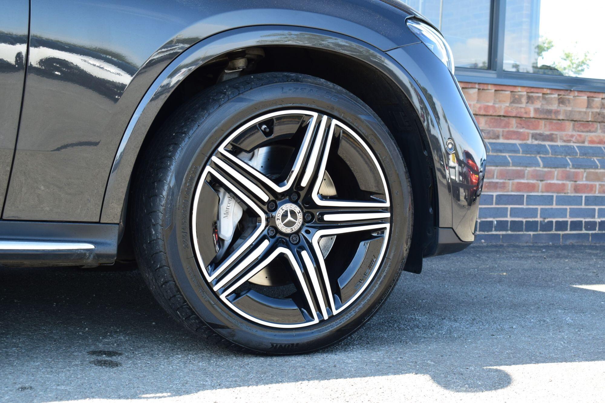 Mercedes-Benz GLC view 48