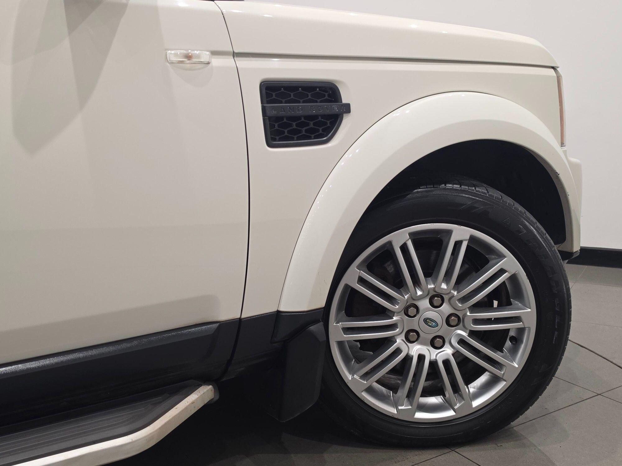 Land Rover Discovery view 84