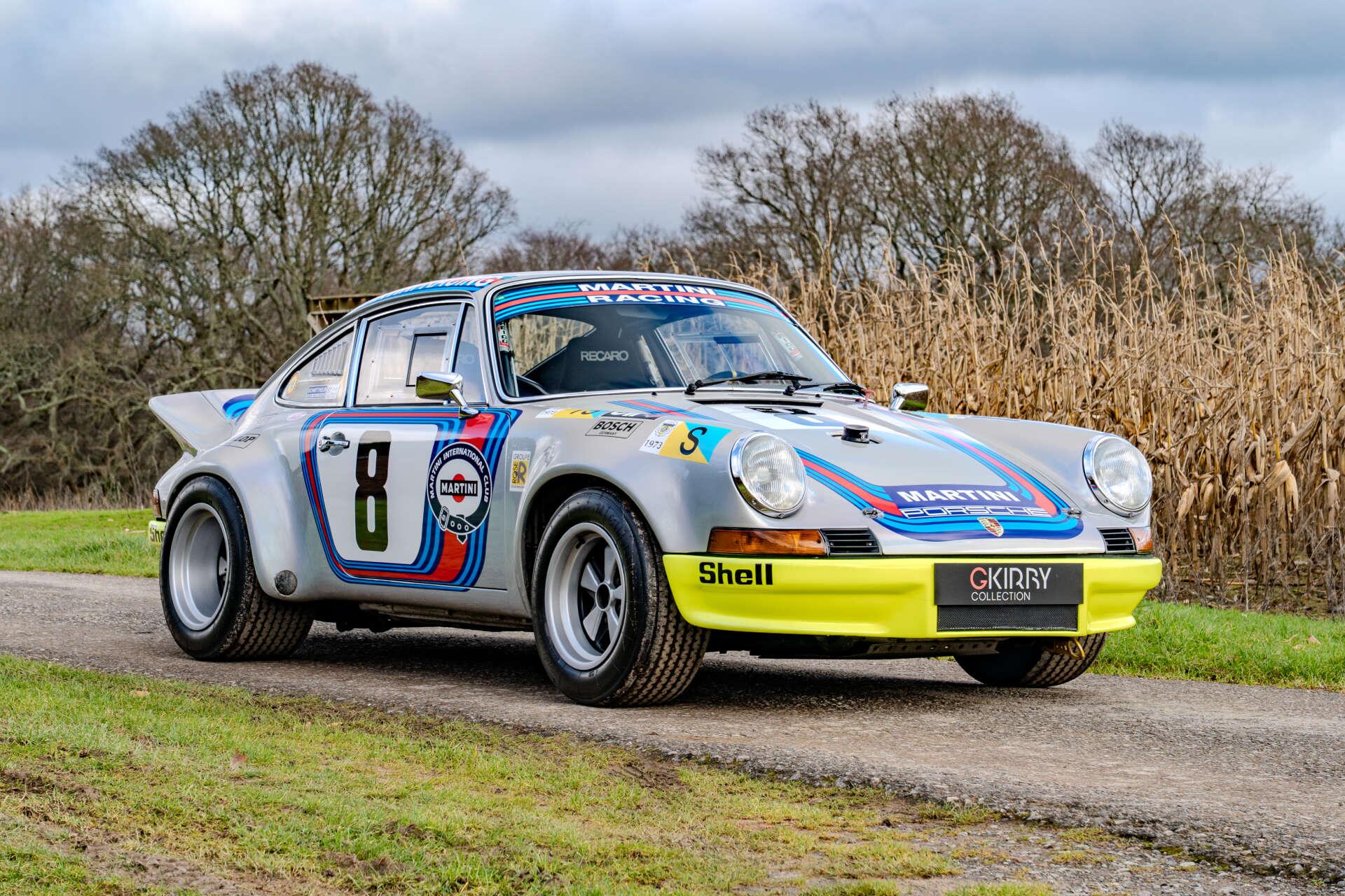 Porsche 911 view 3