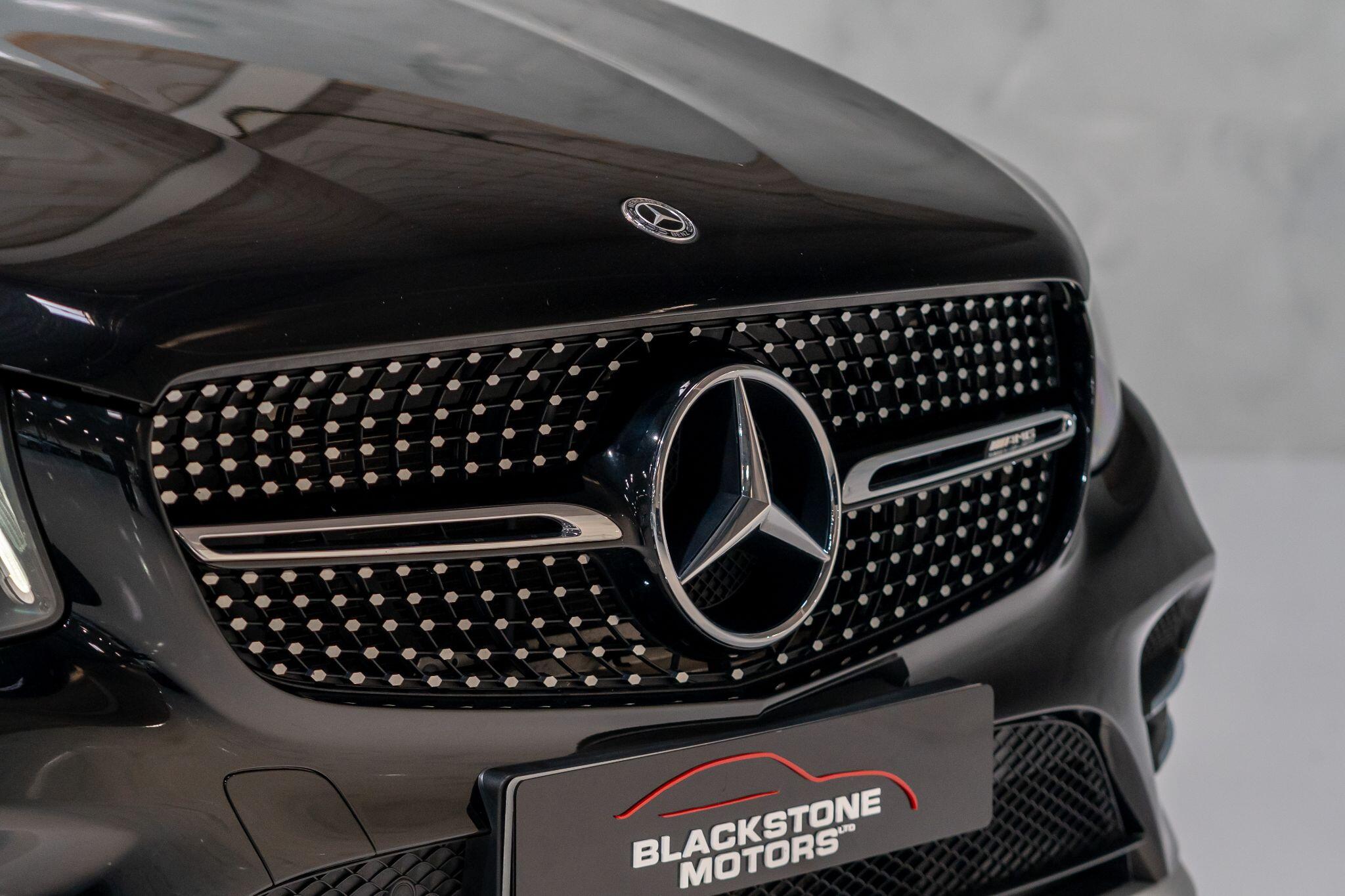 Mercedes-Benz GLC view 14