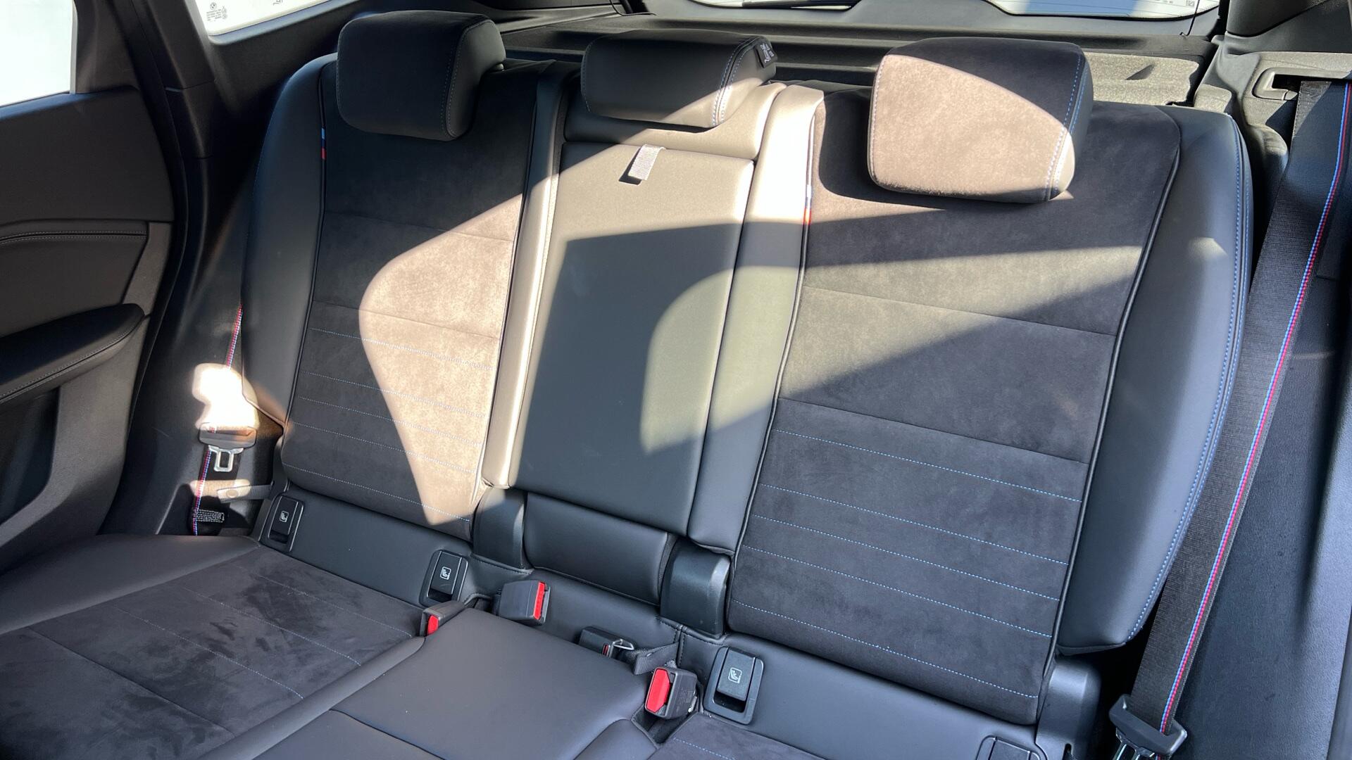 BMW X1 view 12