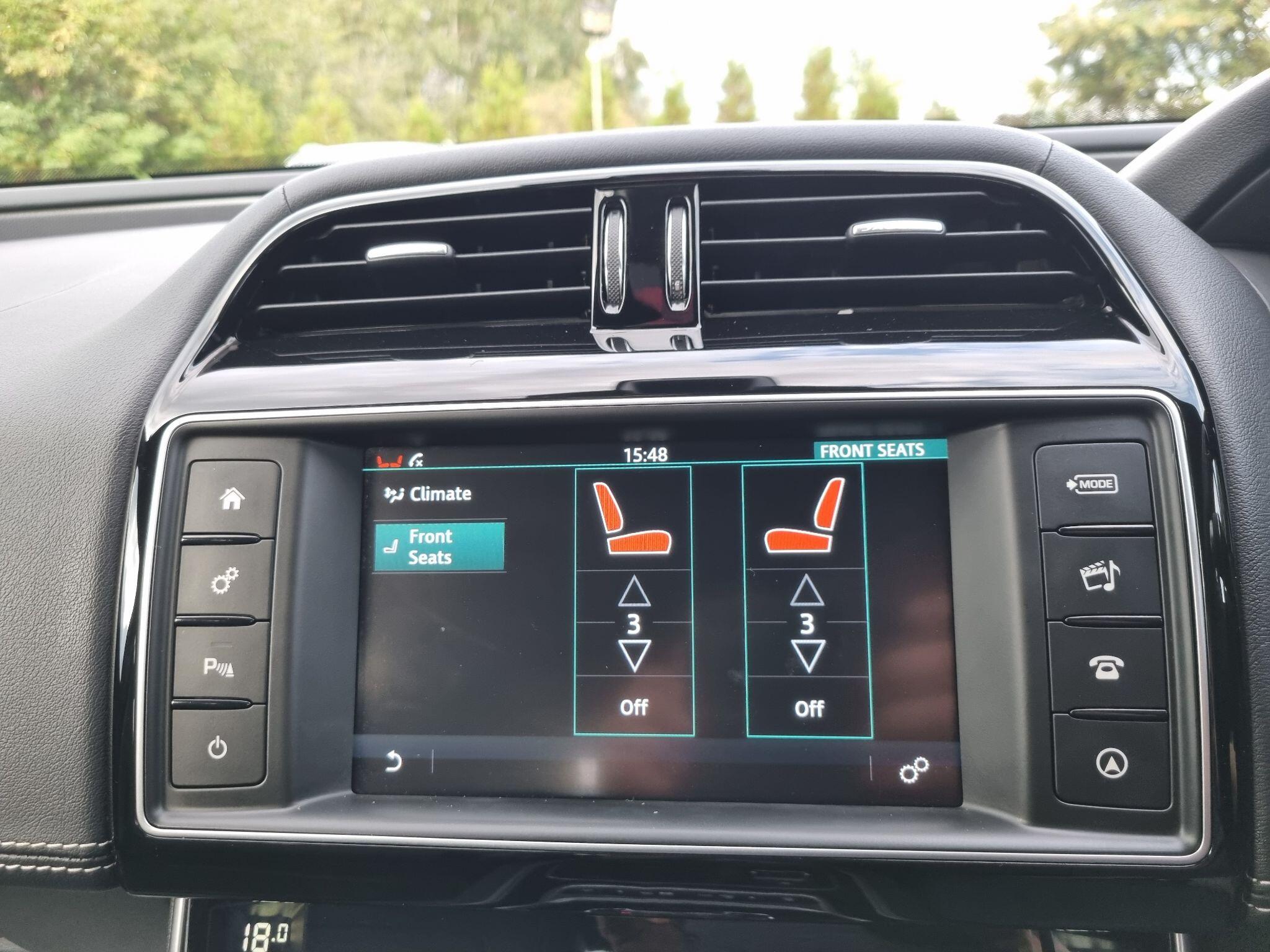Jaguar Xe view 66