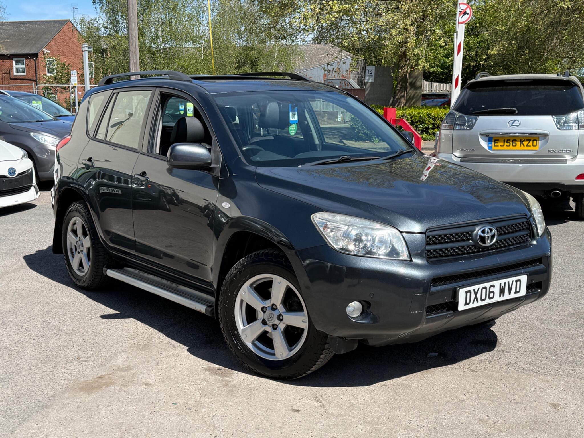 Toyota RAV4 - Image 7