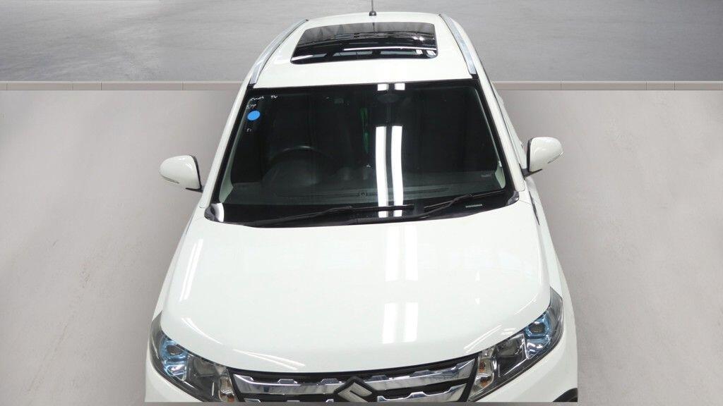 Suzuki Vitara view 11