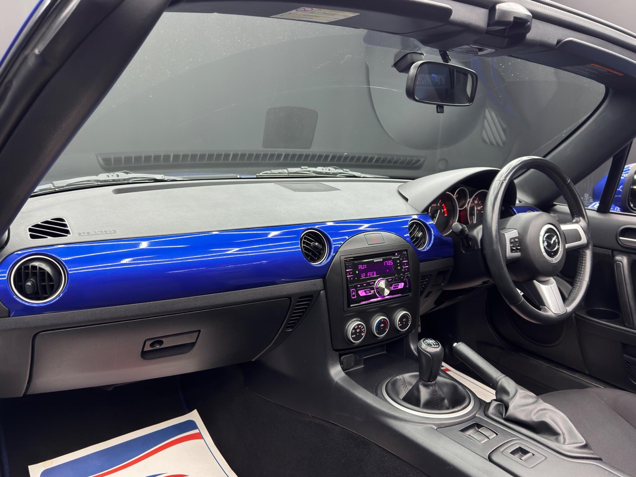 Mazda MX-5 view 11