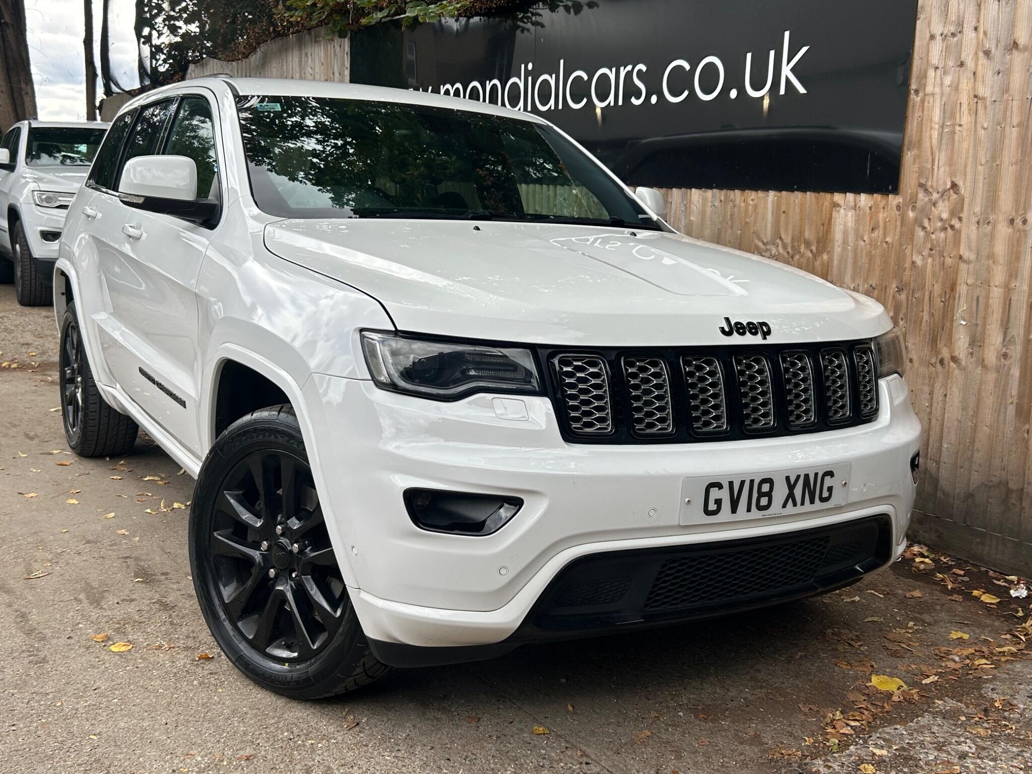 Jeep Grand Cherokee view 11