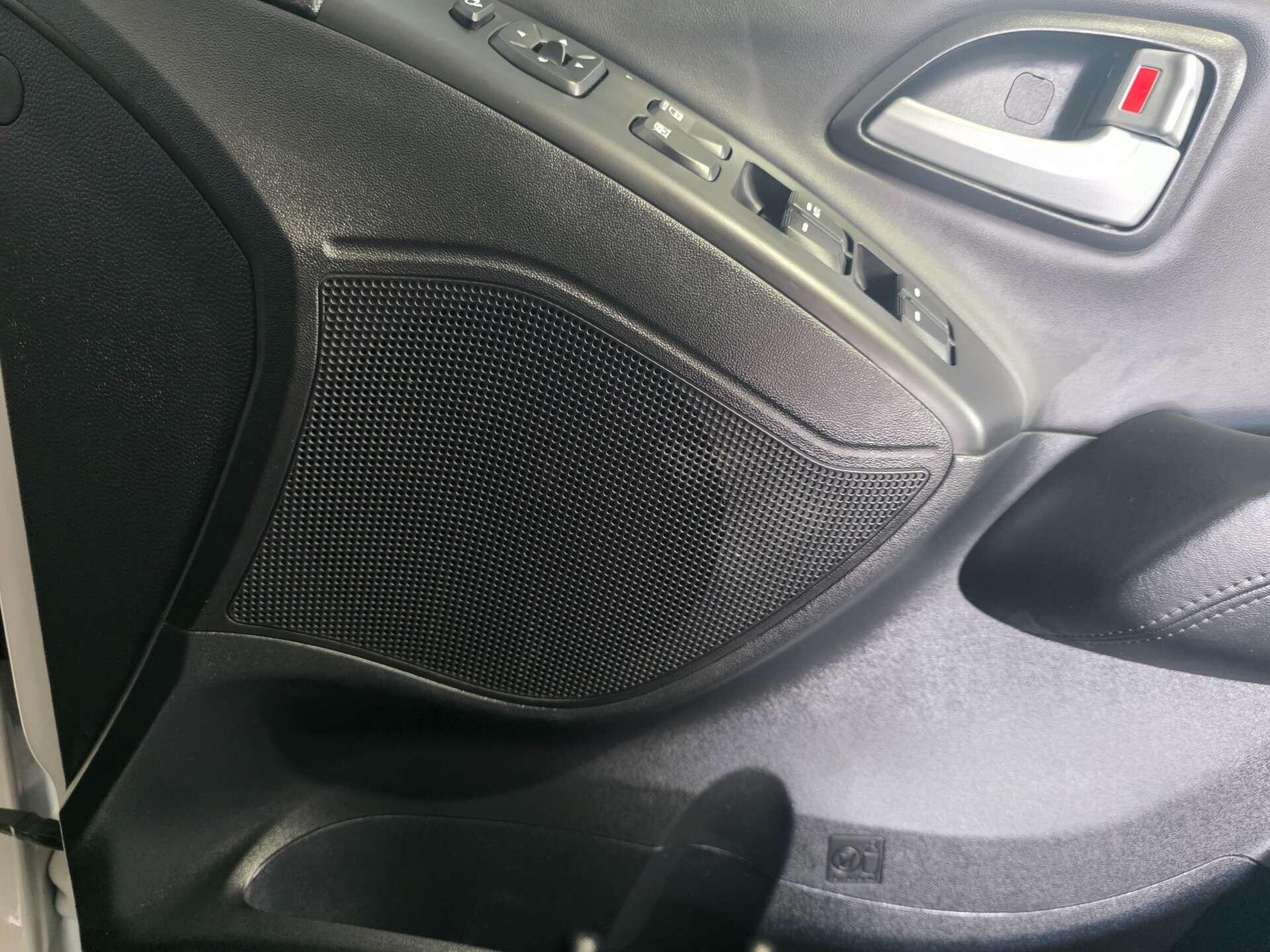 Hyundai Ix35 view 15