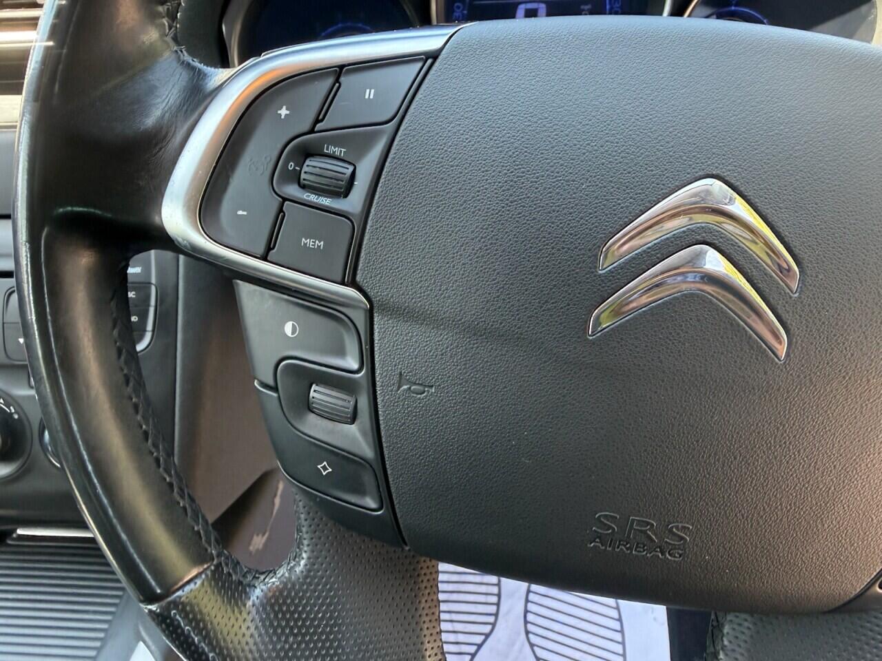 Citroen C4 view 14